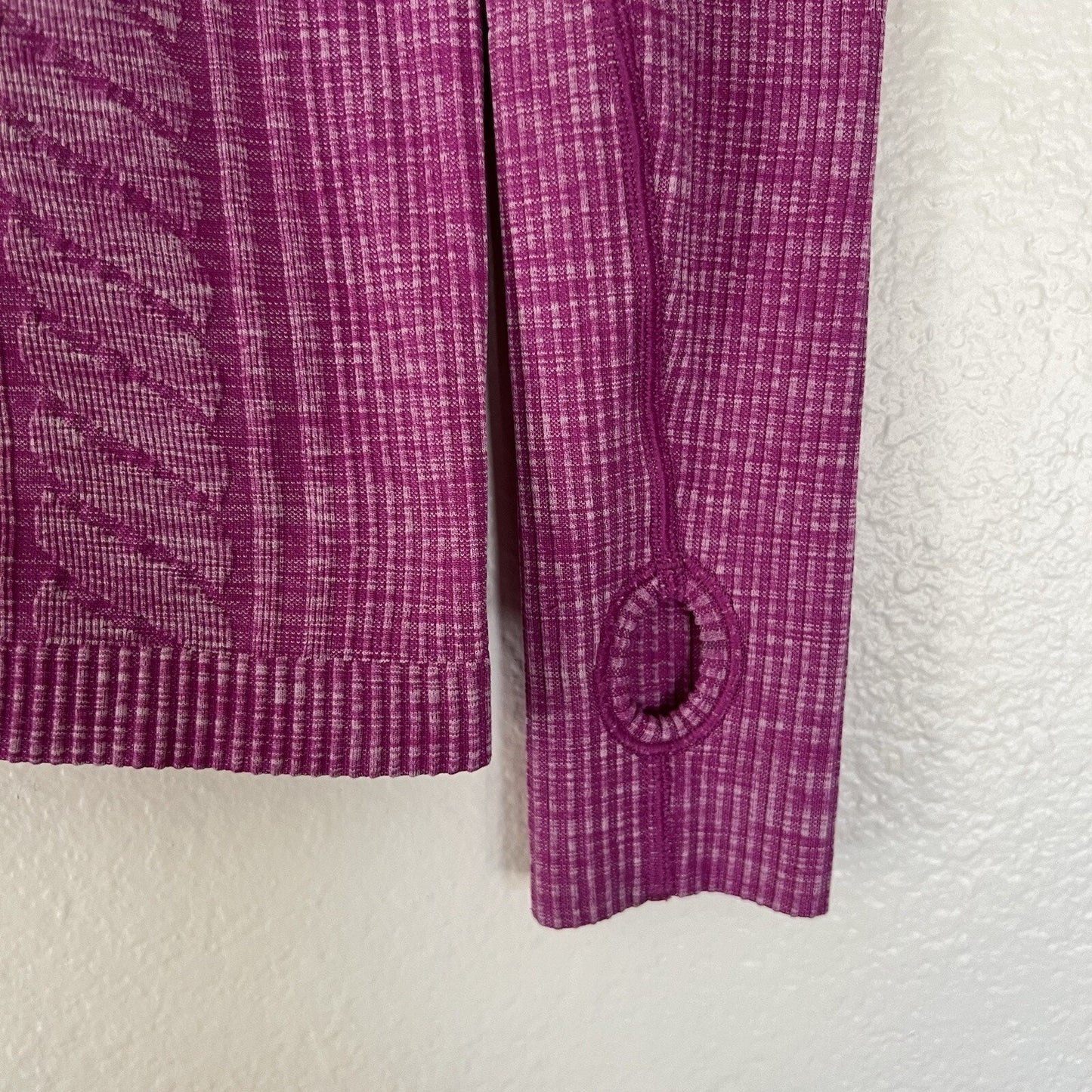 Sz 6/S Lululemon Rest Less Long Sleeve Pullover Shirt Running Yoga Thumbholes