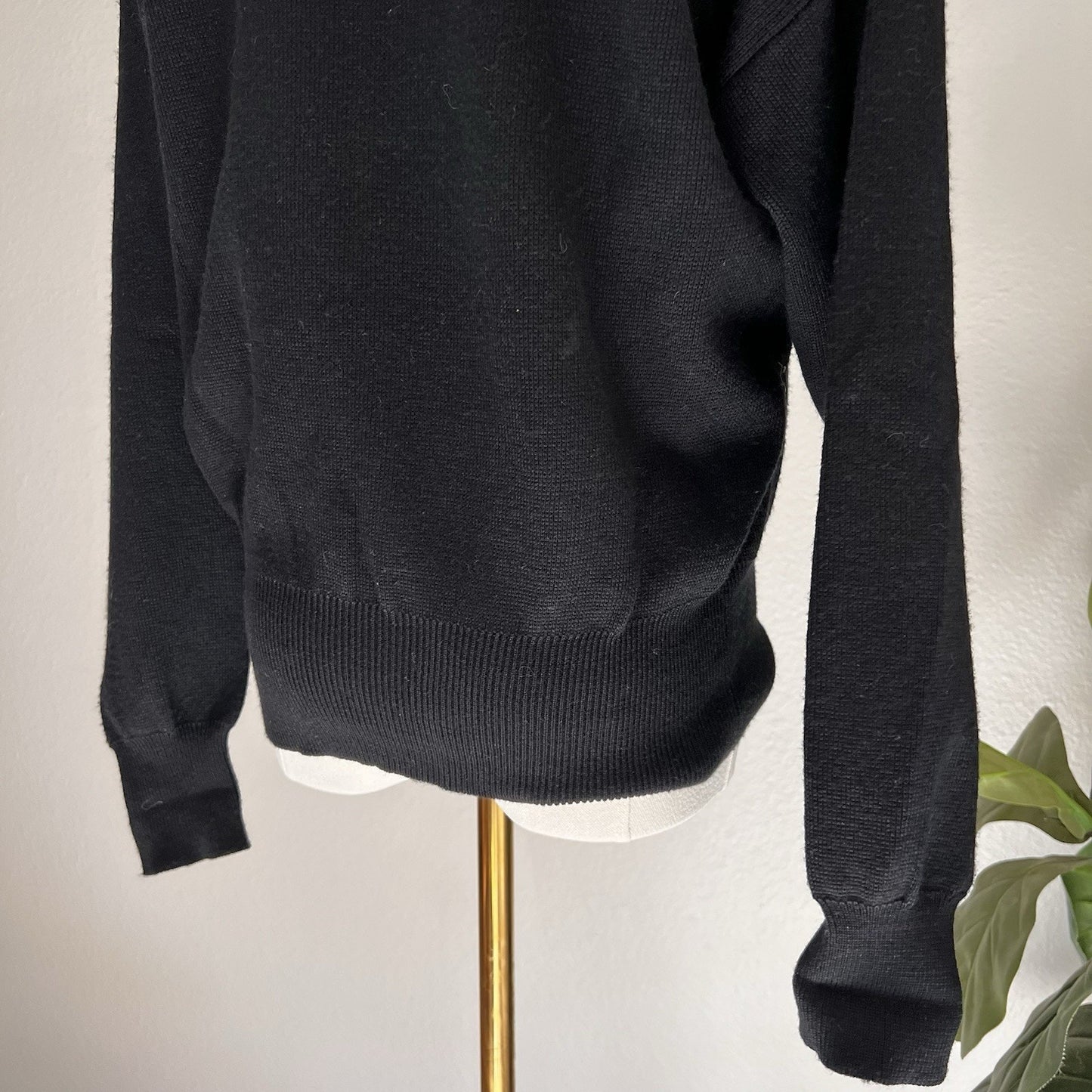 Vintage Obermeyer Sweater (S) Lillian Wool Blend Embroidered Nordic Flower Black