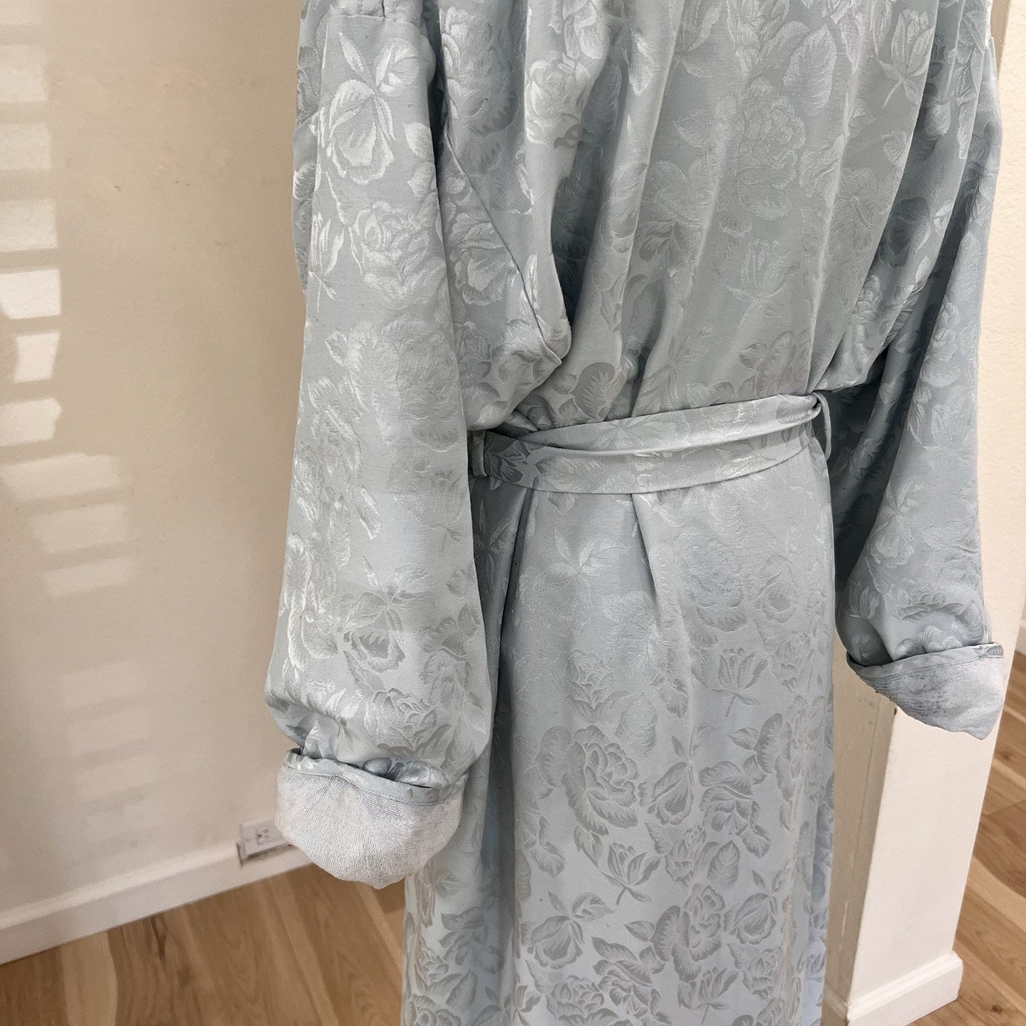 Victorias Secret Gold Label Terry Satin Long Robe XS/S Belted Old Hollywood