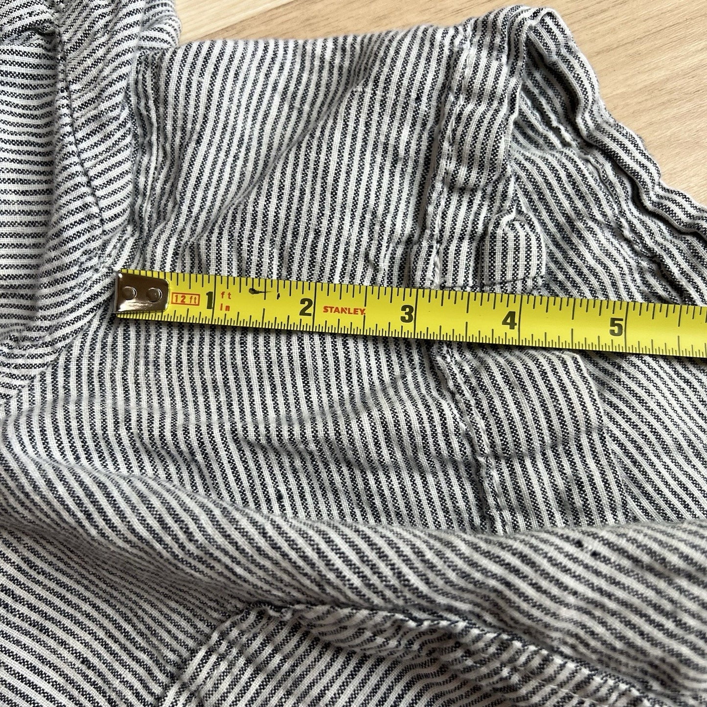 Athleta 100% Linen (6) Mid Rise Striped 30” Shorts Coastal Preppy 4” Inseam