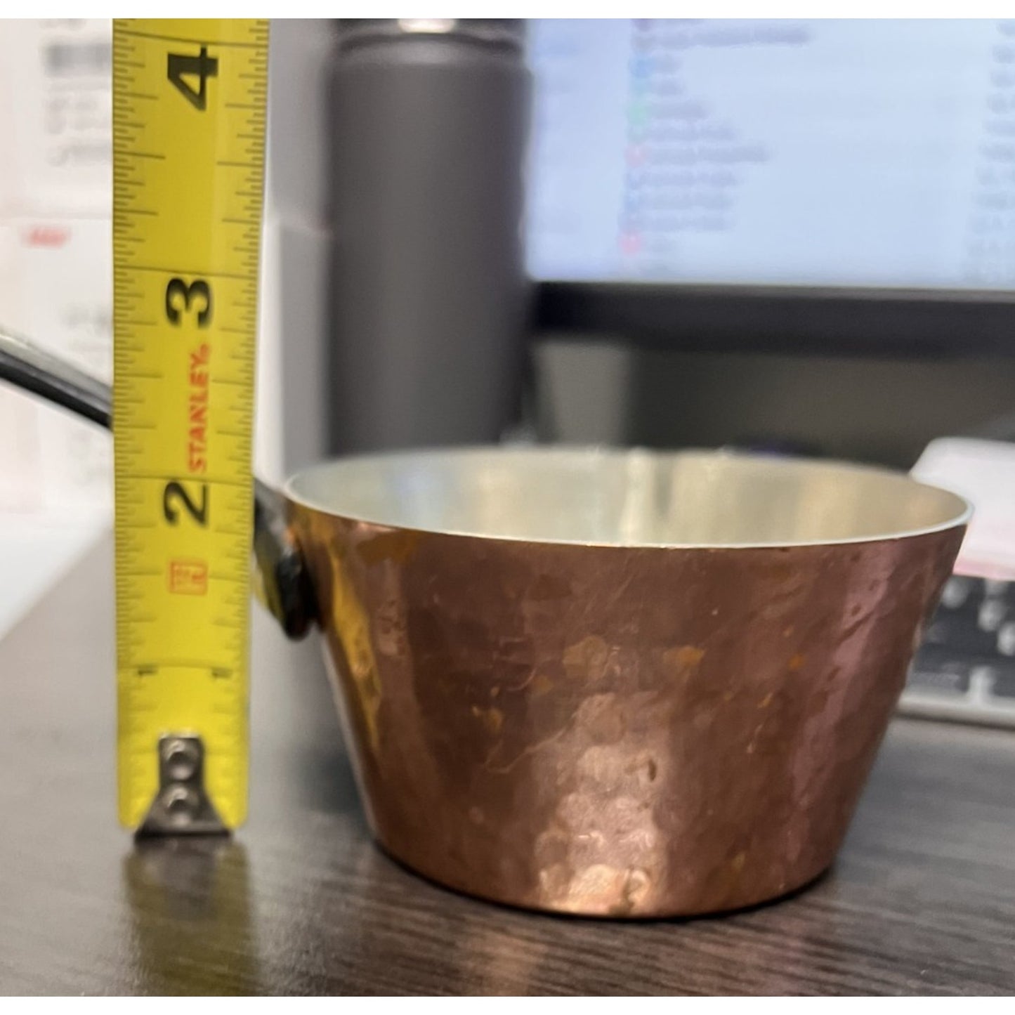 Vintage Hammered Copper Measuring Cup w/ Pour Spout & Cast Iron Handle