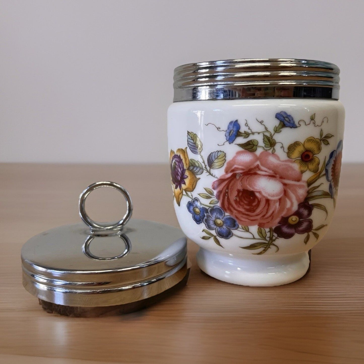 Royal Worcester Bournemouth Rose 4” King Double Egg Coddler Cup 1970’s