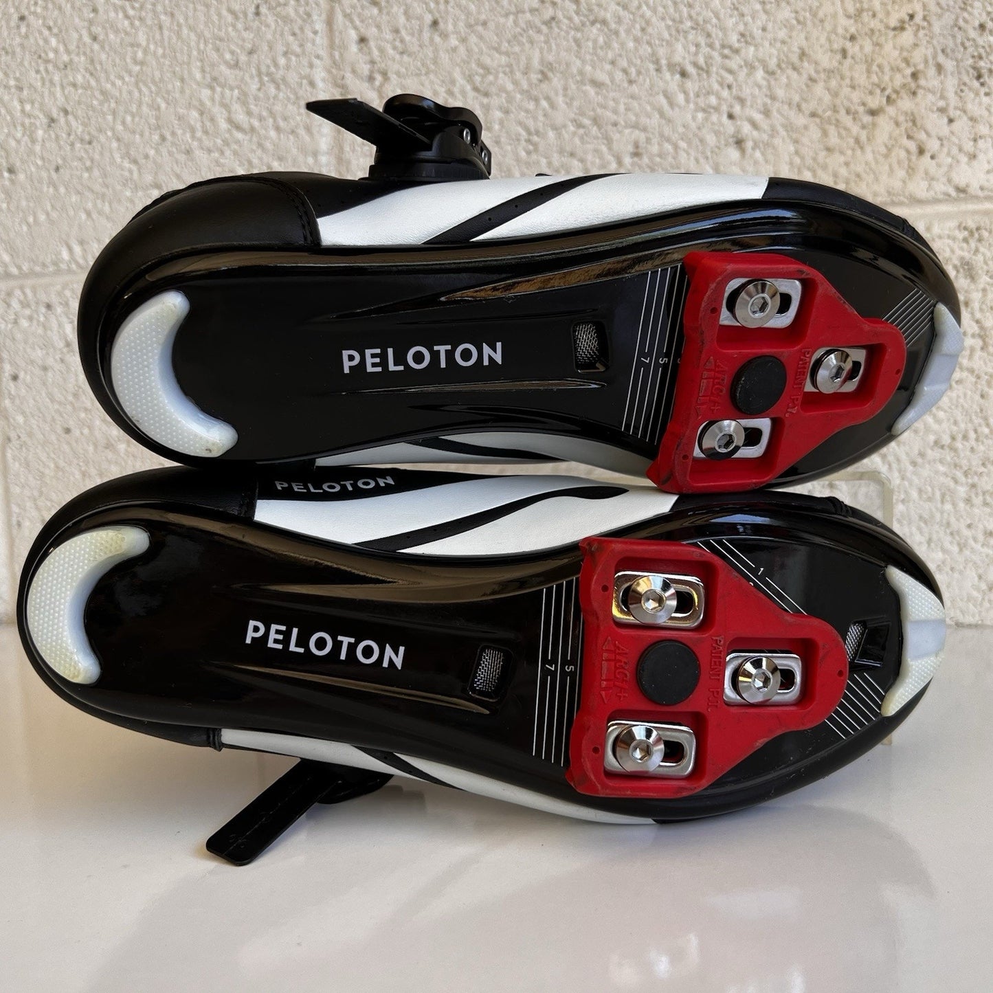 Peloton Indoor Cycling Shoe Sz 8 or 39 Delta-Compatible Cleats Practically New