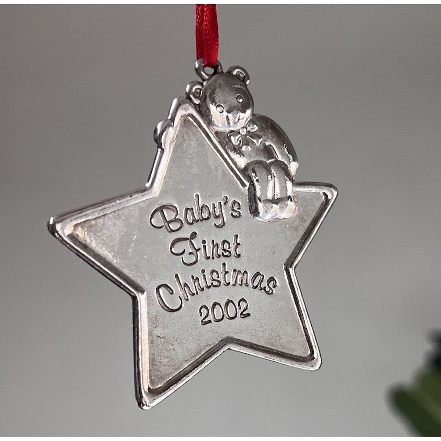 Reed & Barton 2002 Baby's 1st Christmas Ornament Silver Plated 3302 Bear Star 3”