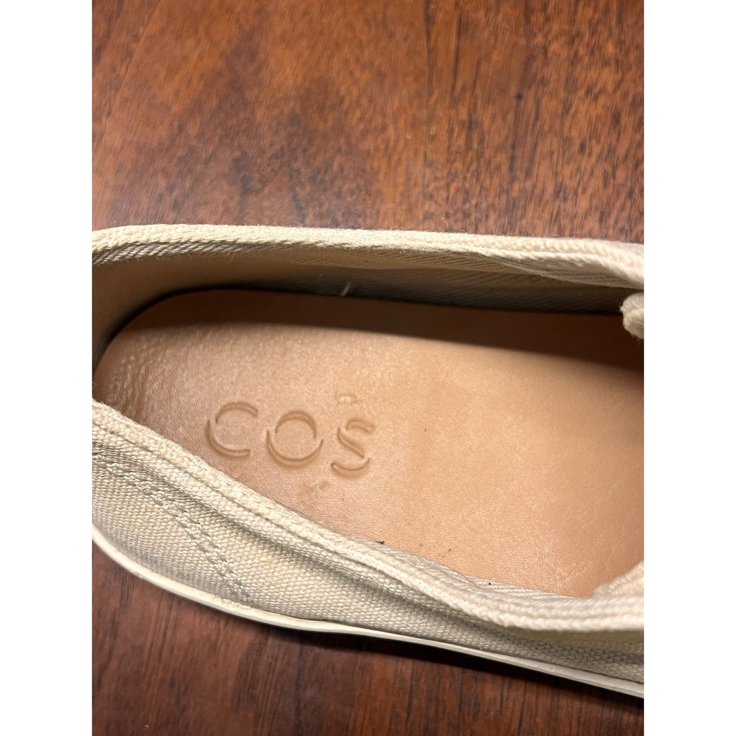 COS Lace-Up Canvas Plimsolls Sneakers Crème Color Women’s Size 8