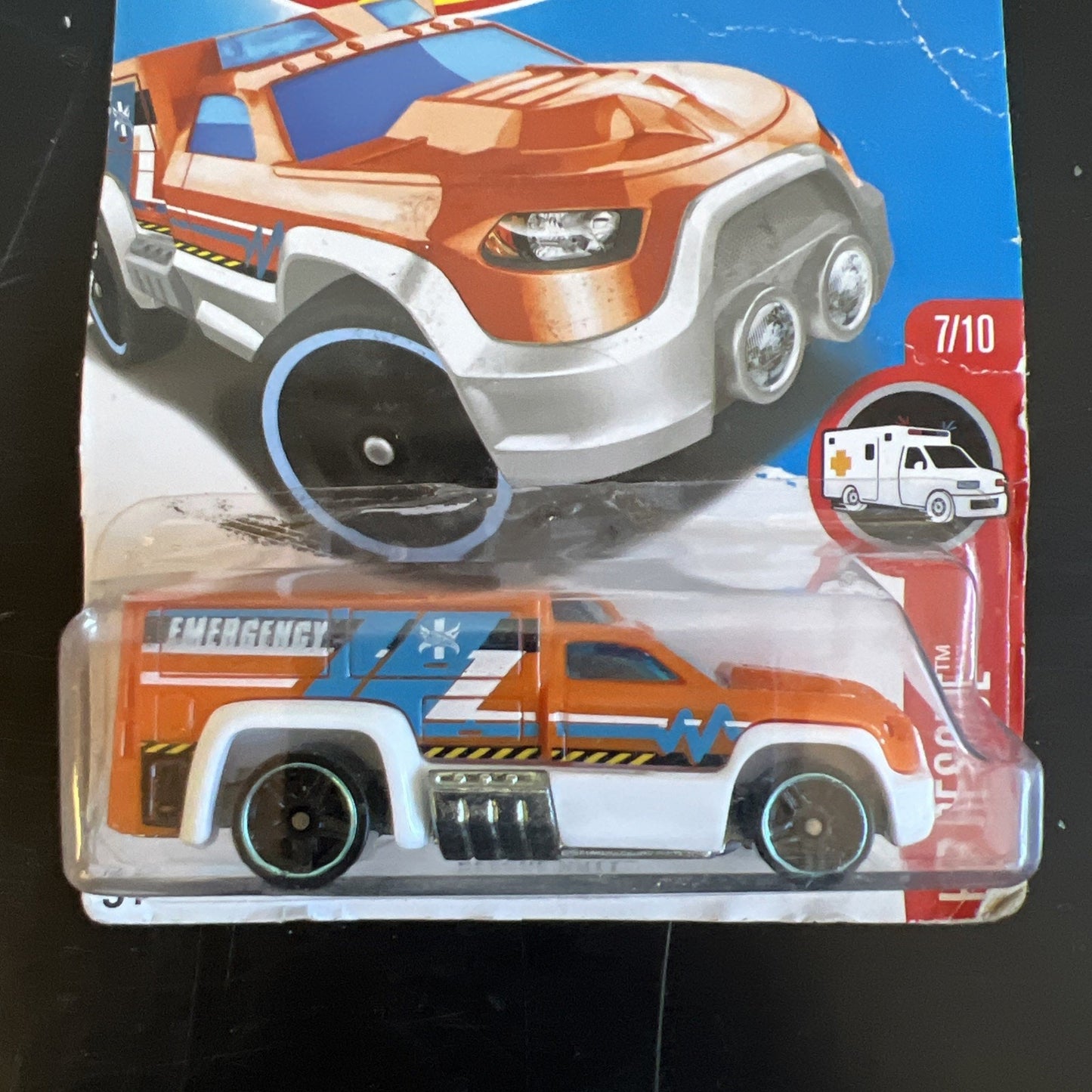 Hot Wheels 2015 7/10 HW Rescue Die Cast Car - NEW
