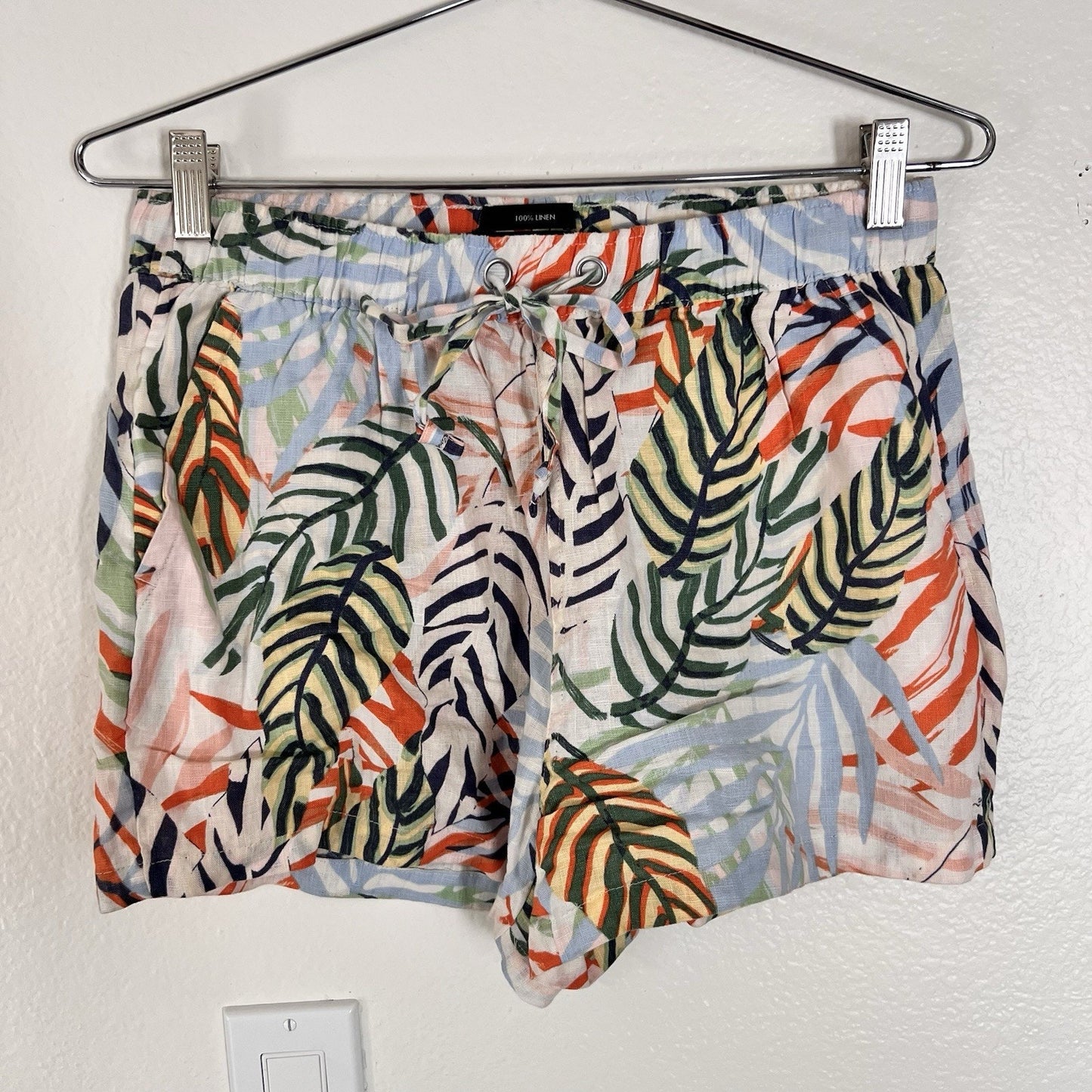 Tahari 100% Linen (S) Vacation Elastic Waist Shorts Pockets Tropical Preppy