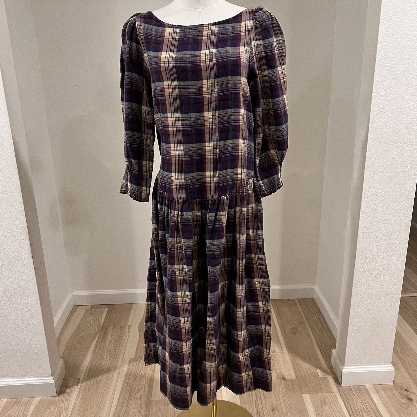 Vintage Eileen West Nightgown Wool Cotton Long House Dress Sleeve Plaid Flannel