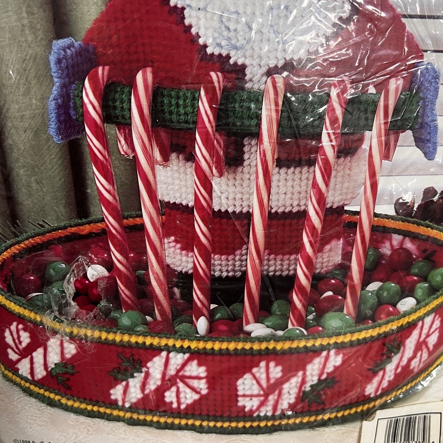 Vintage Bucilla Christmas Needlework Santas Candy Cane Rack Candy Dish 61254 NOS