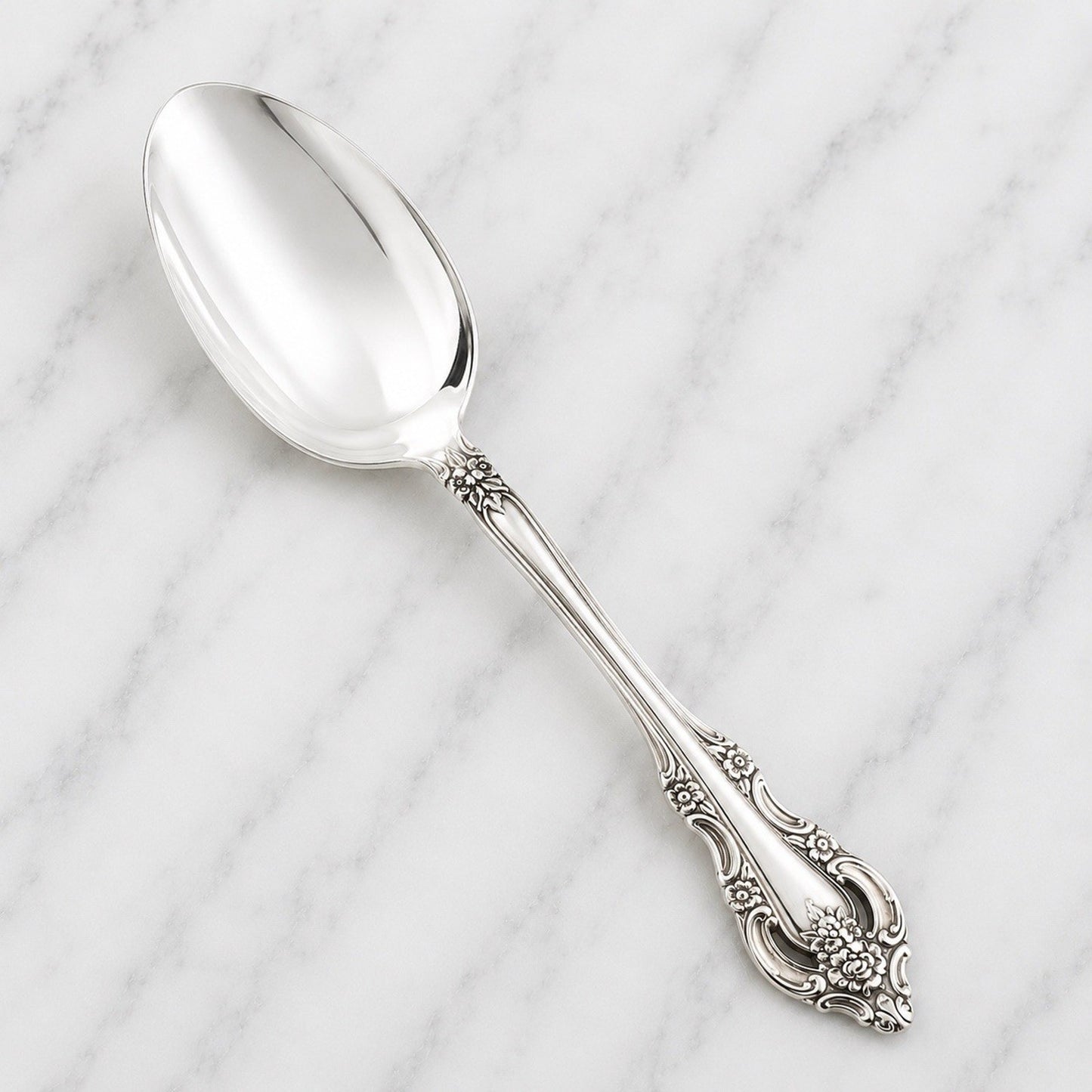 8 x Oneida SILVER ARTISTRY Teaspoons Silverplate Silverware Flatware Rococo