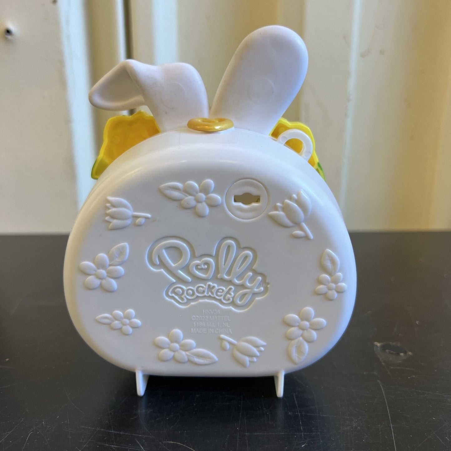 Polly Pocket Bunny Garden Compact Playset 2022 Mattel - INCOMPLETE
