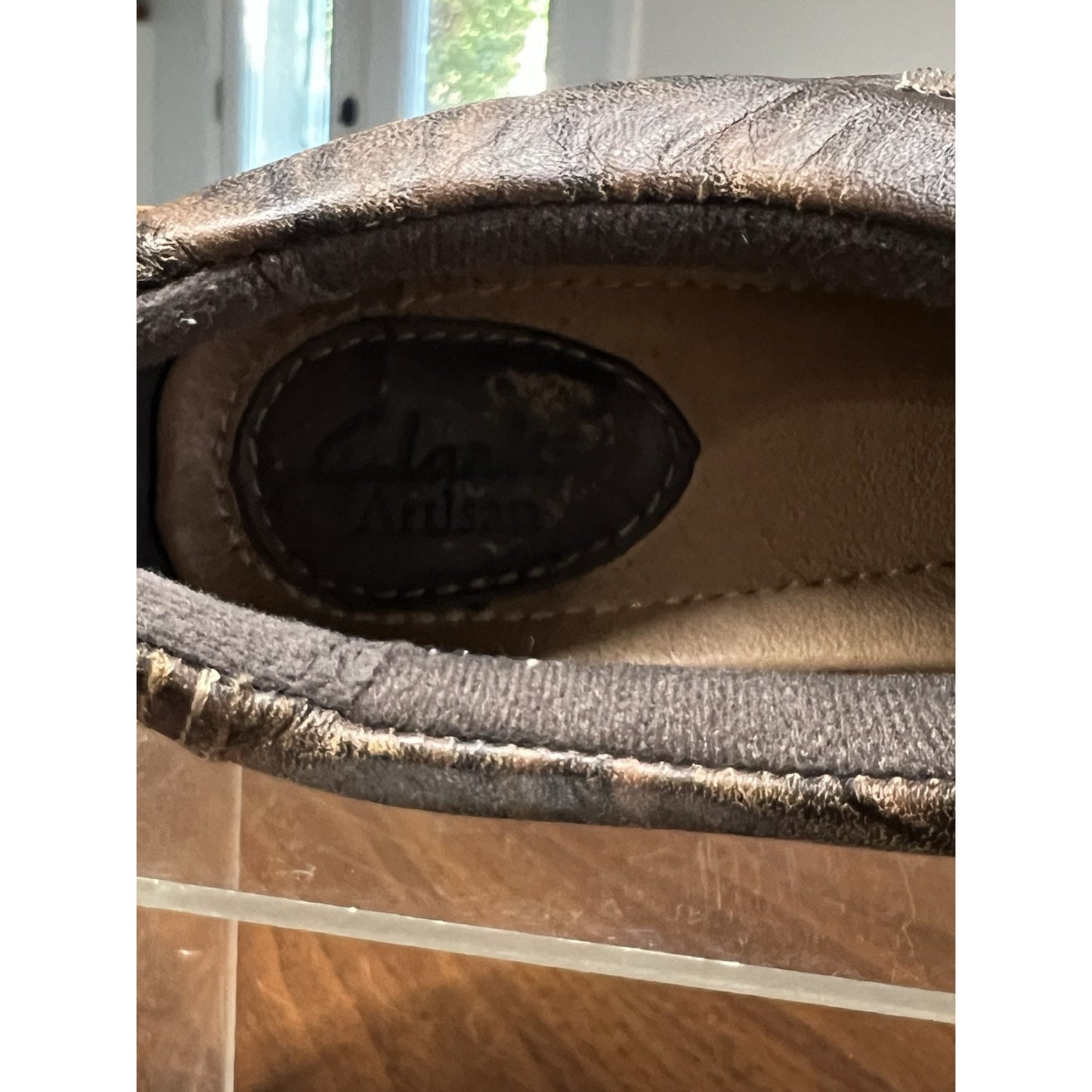 CLARKS ARTISAN Kessa Betty Size 6.5M Leather Hook & Loop Strap Shoes