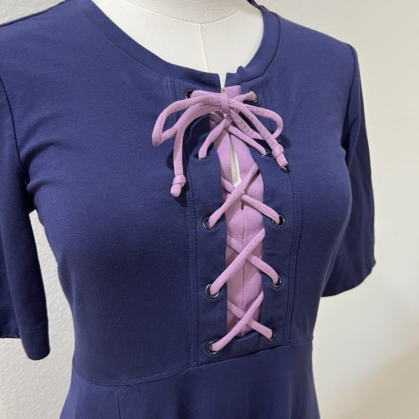 Anthropologie Maeve Dress XS Renaissance Lace Up Coquette Jersey Fit Flare Navy