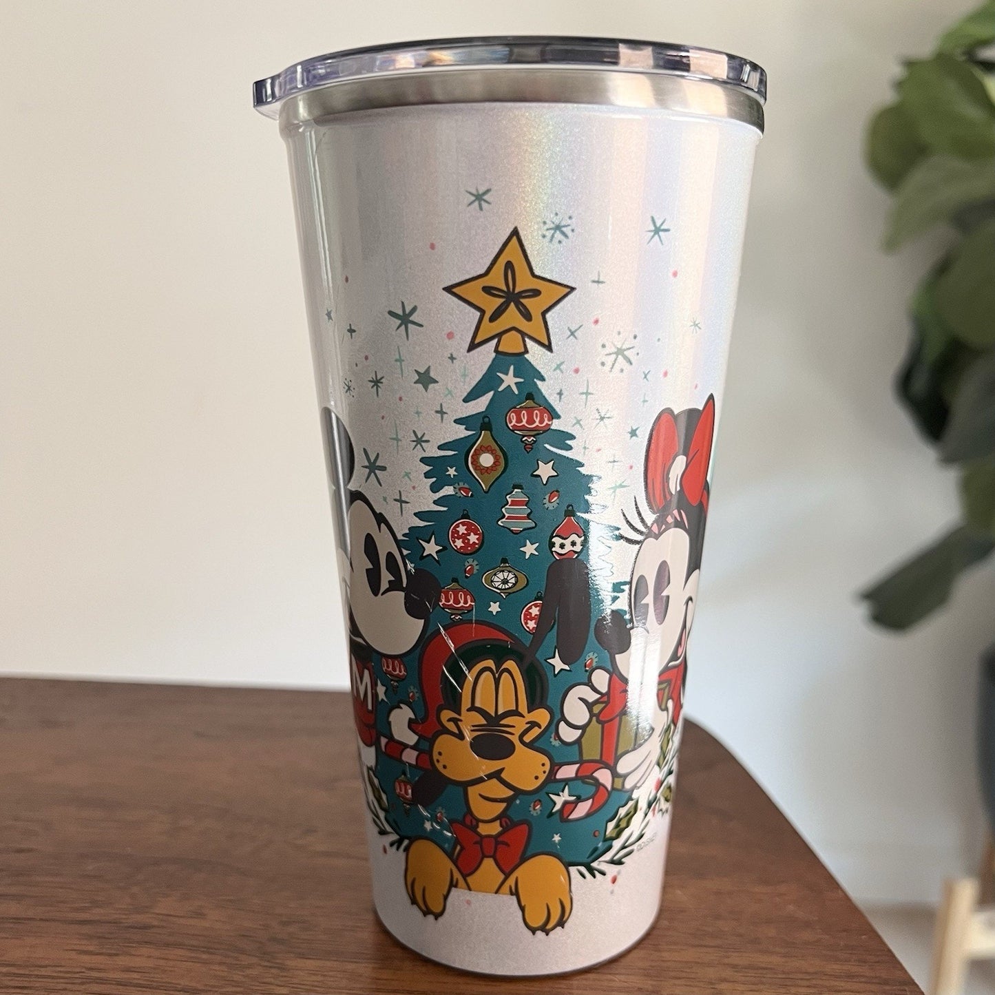 Disney Parks 2022 Christmas Holiday Mickey, Minnie & Pluto Insulated Tumbler