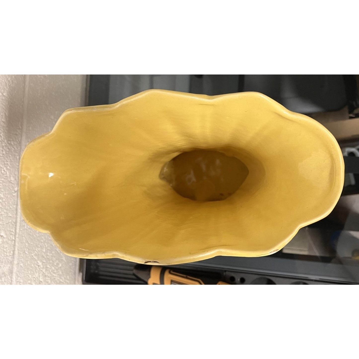 Nelson McCoy Pottery Mid-Century Modern 14.5" Yellow Tall Fan Vase Marked No. 89