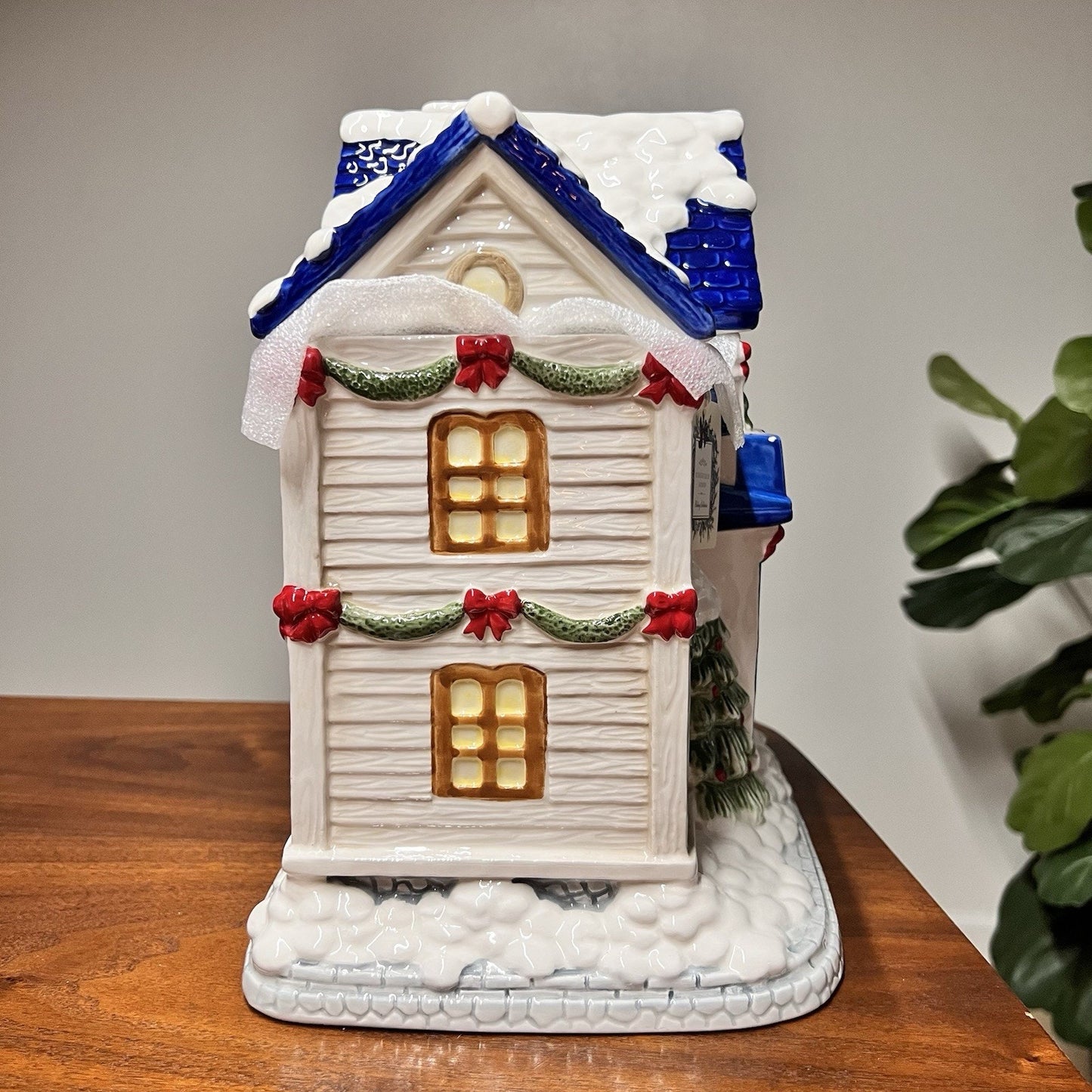 Ridgefield Home Cookie Jar Canister Christmas House Holiday Blue