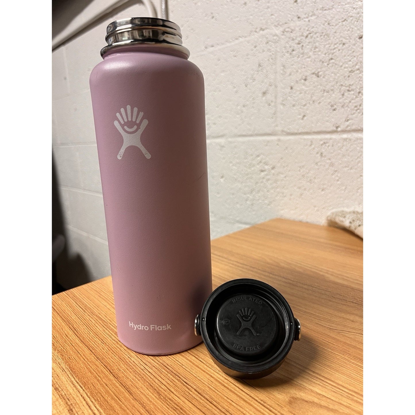 Hydro Flask 40 oz Wide Mouth Insulated Bottle with Flex Cap - Anemone