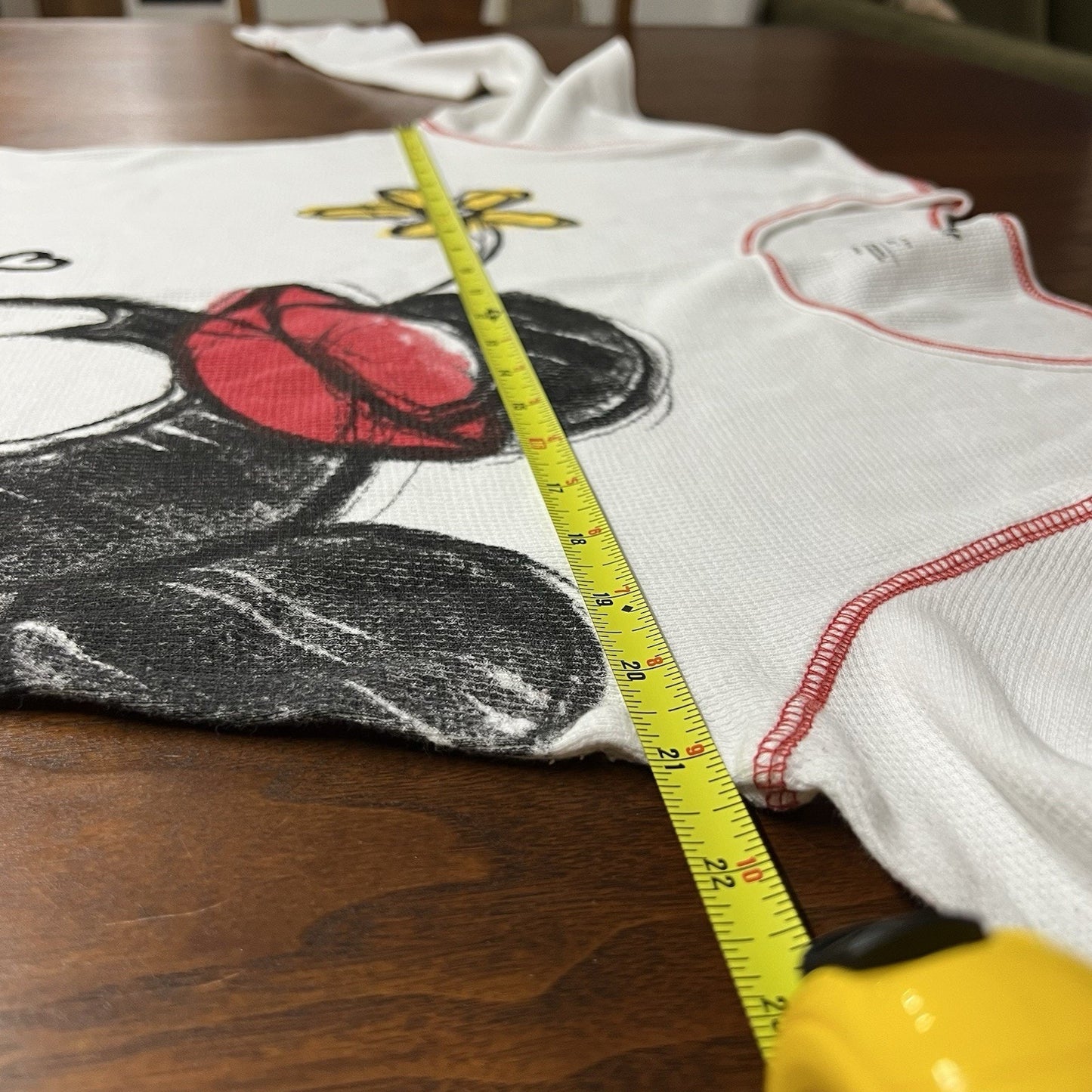 Disney Store Minnie Mouse XL Thermal Long Sleeve Shirt Sketch Retro