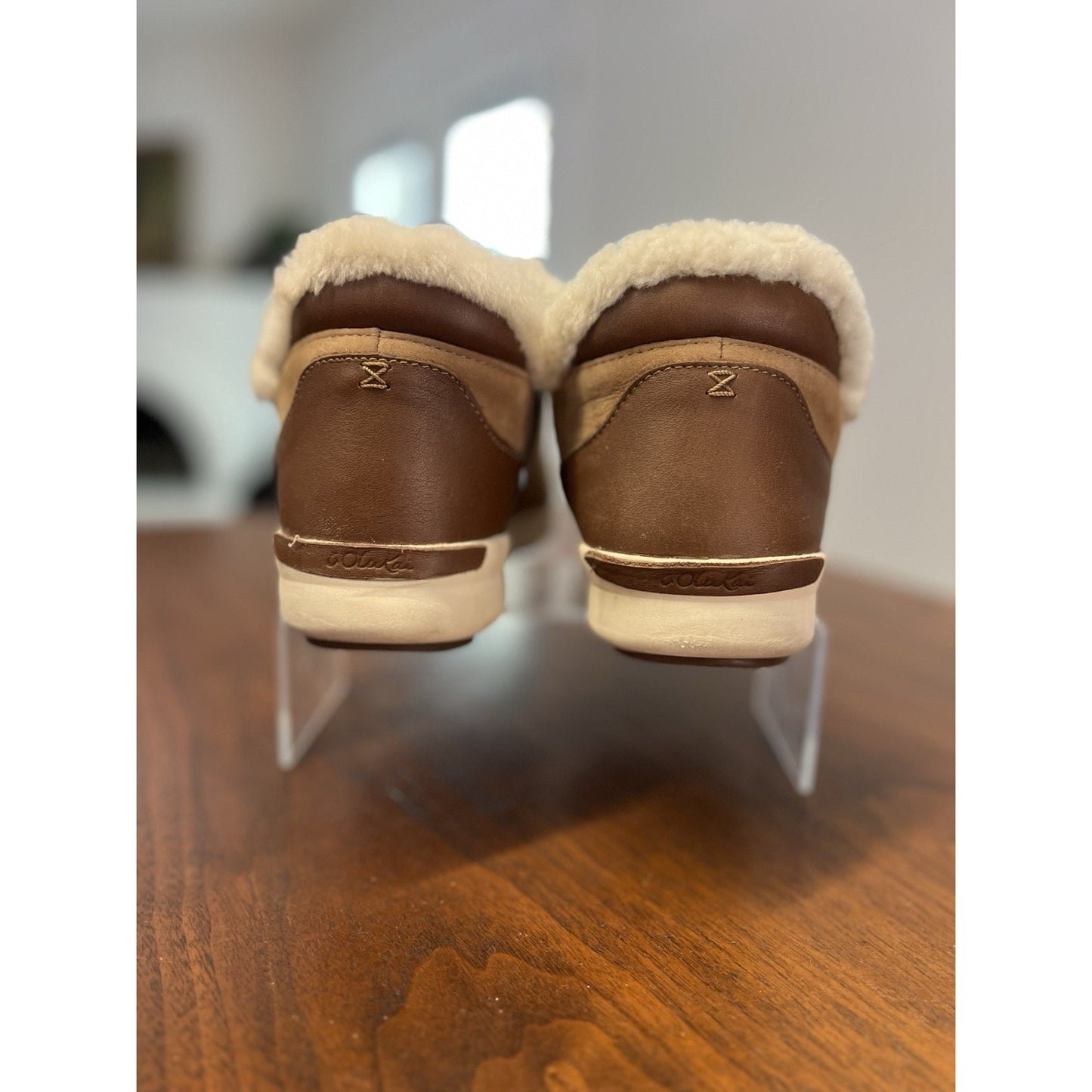 Olukai Malua Hulu Boots Women’s Sz 9 Shearling Lined Nubuck Leather Tan