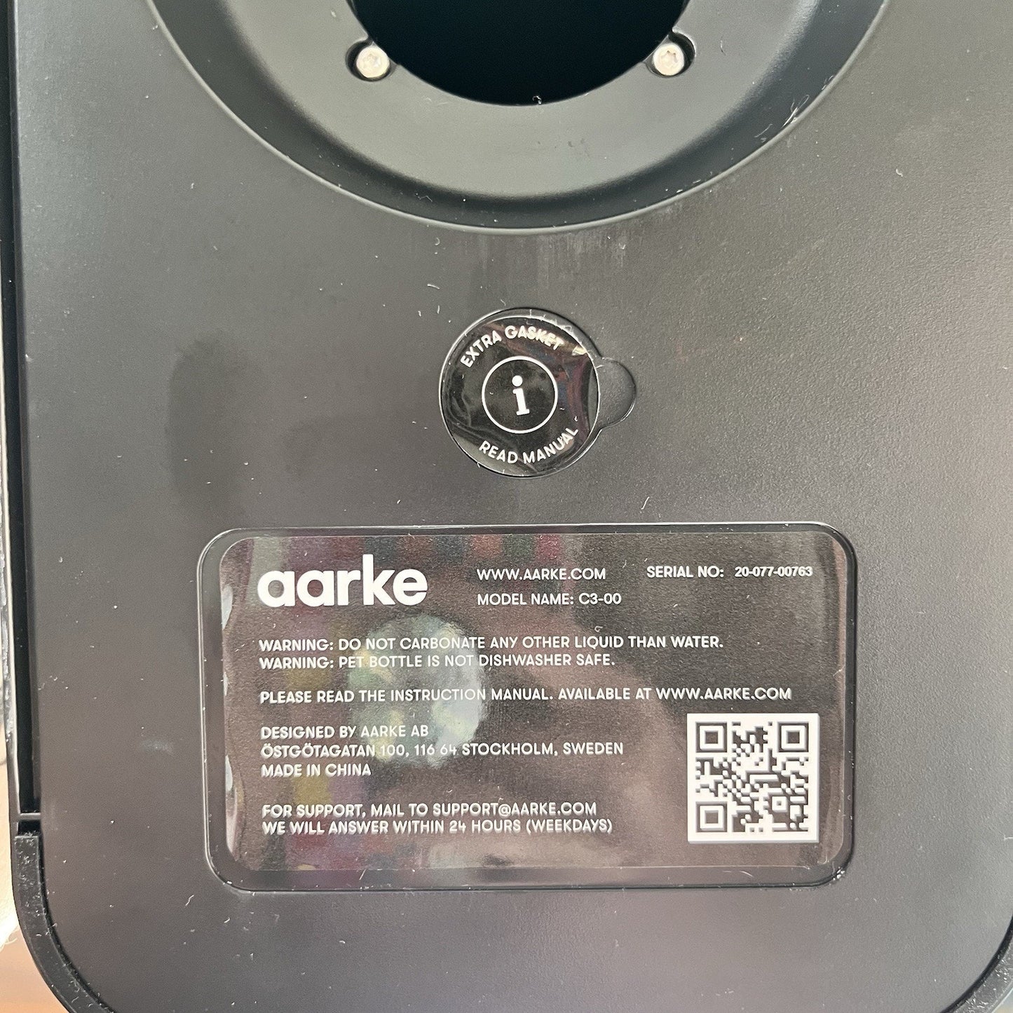 Aarke Carbonator 3 Sparkling Water Maker Sand Matte Bottle Cordless Minimalist