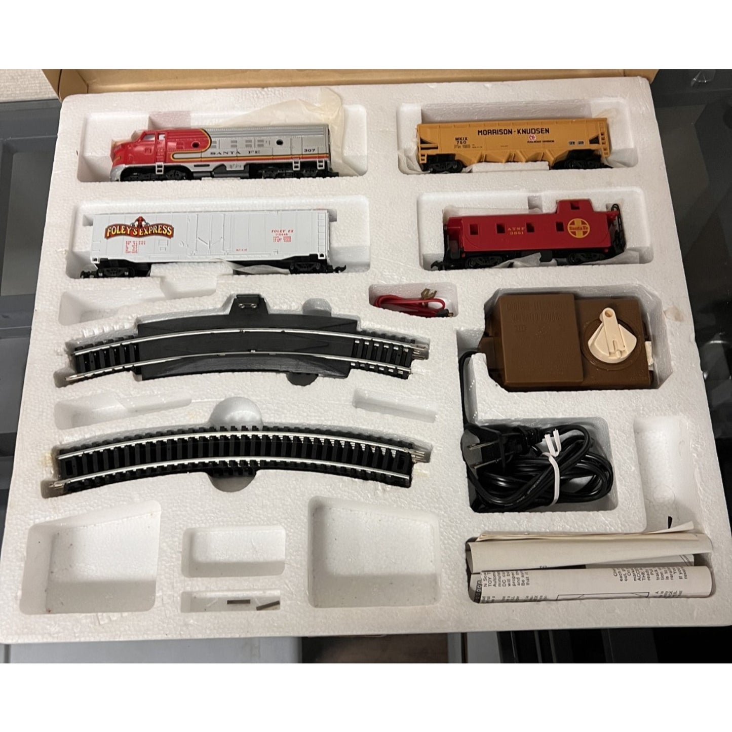 Vintage Bachmann Foley’s Express Lighted Diesel Locomotive HO Train & Track Set