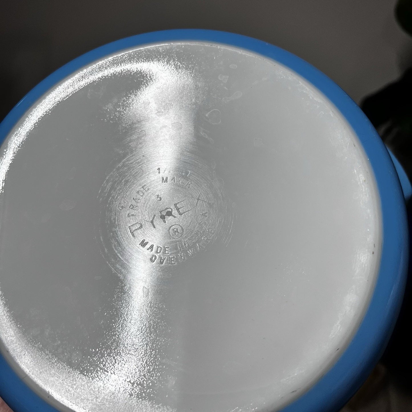 Vintage Pyrex Blue Snowflake Garland 25 qt Casserole Dish Bowl No Lid