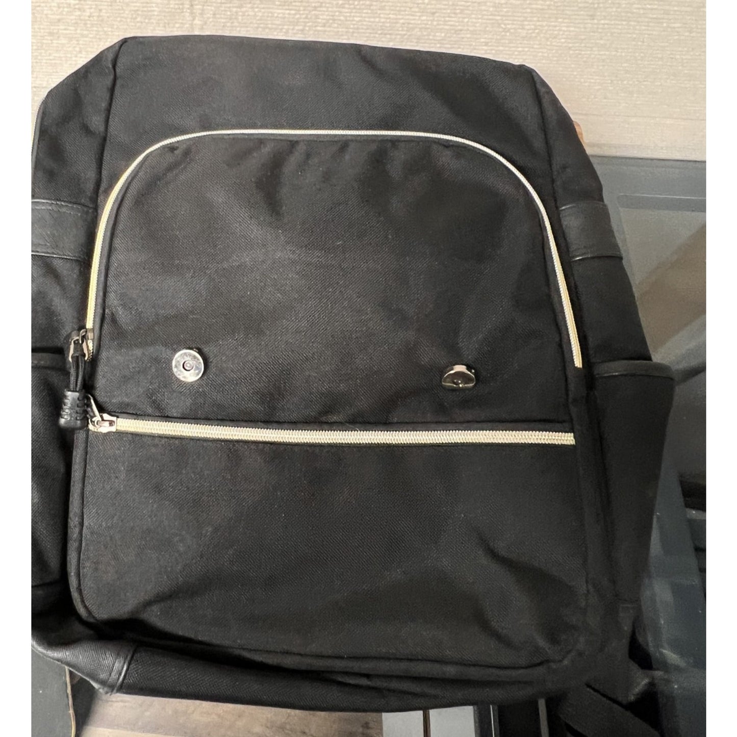 Ronyes Vintage Style Black Laptop Backpack 5 Pockets