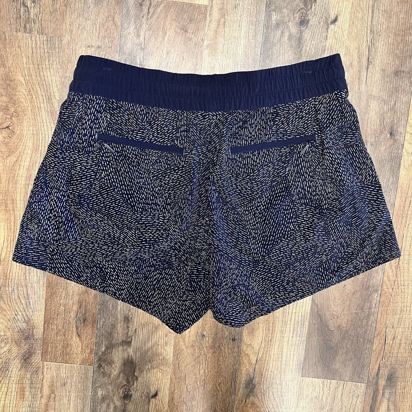 Athleta Baja Running Shorts (6) 32” Women Blue Zip Pockets Athletic Drawstring