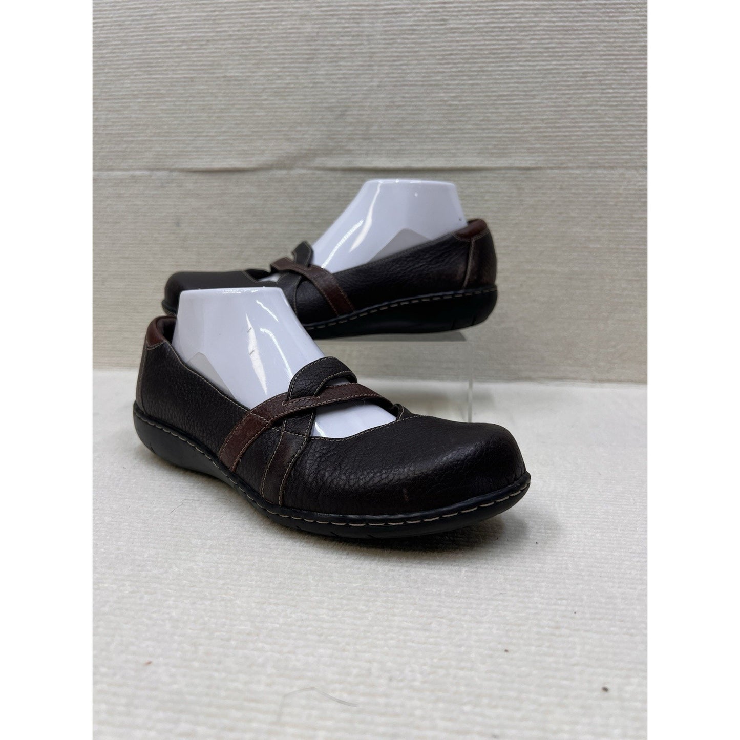 Clarks Bendables Brown Leather Mary Jane Comfort Flats Shoes Womens Size 9