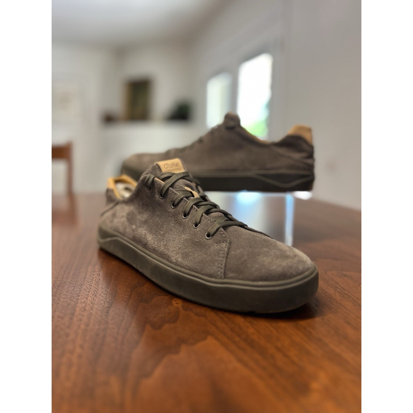 OluKai Lae'ahi Lī 'Ili Casual Sneakers Grey Suede Collapsible Heel Size 10