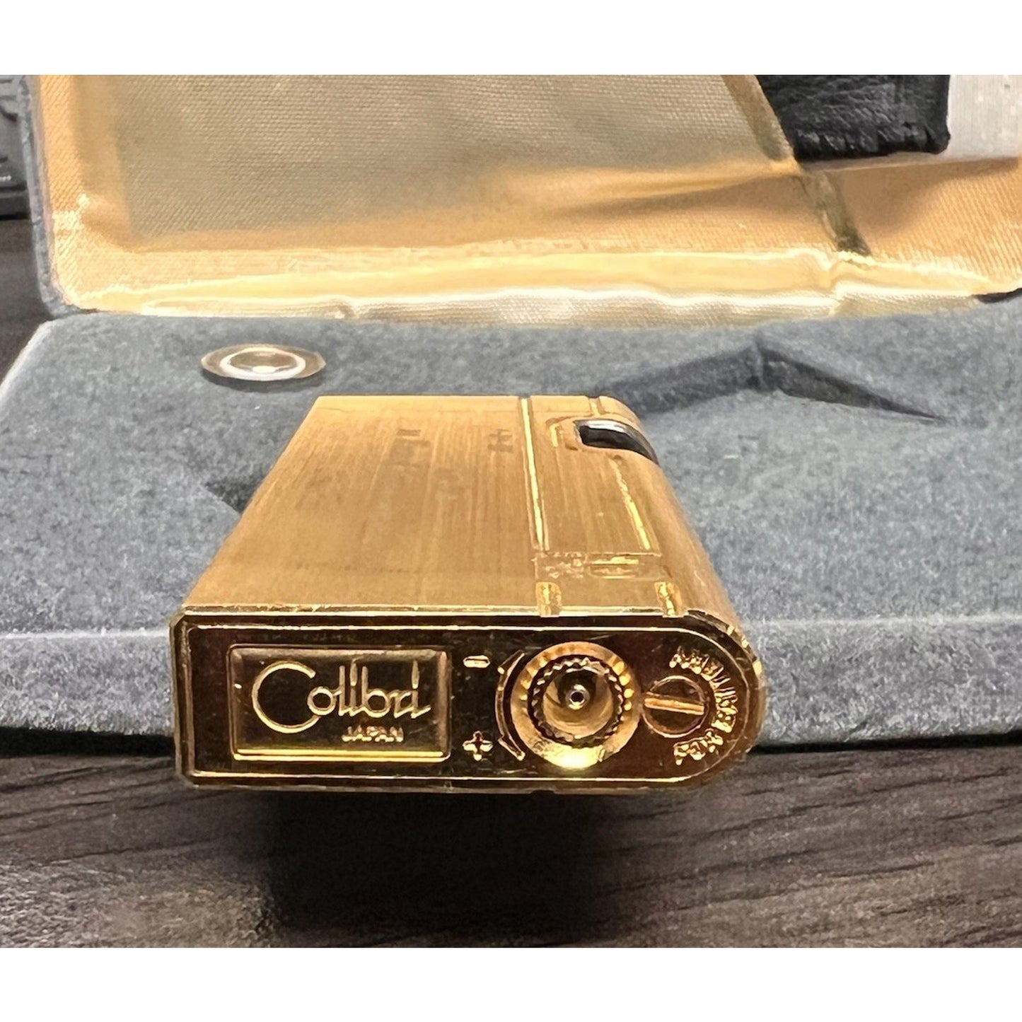 Vintage Gold Tone Colibri Beam Sensor Lighter w/ Case, Sleeve & Paperwork