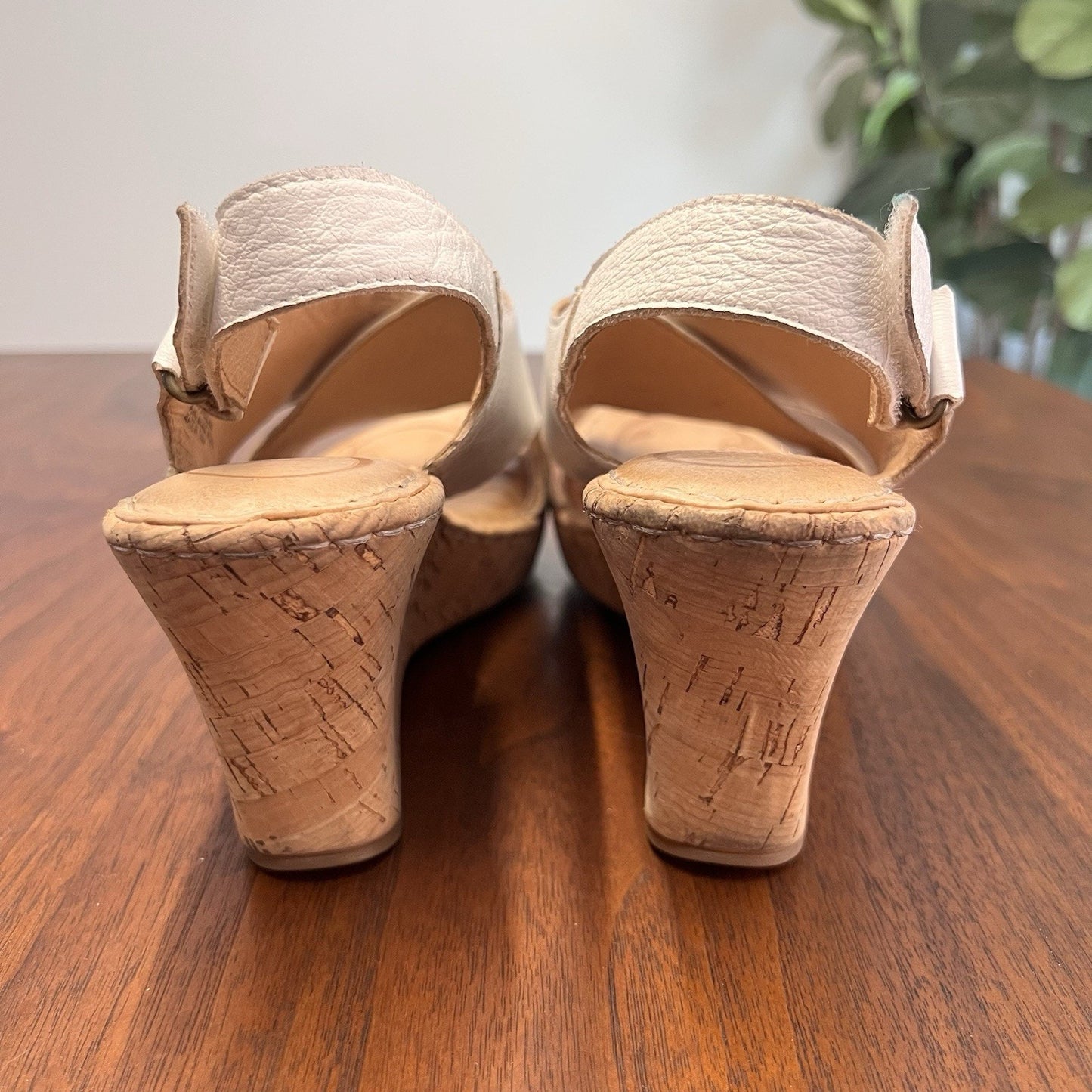 Born 8M Jenni Leather Cork Wedge Platform Sandal Slingback White Ankle Strap