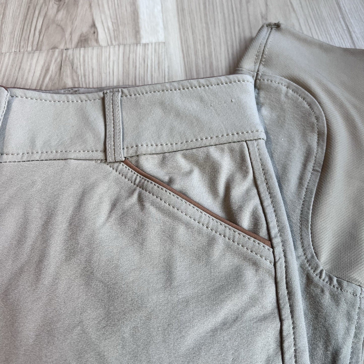 NWT Dover Saddlery Beverly Breeches Girls 14 Horse Riding Pant Tan Knee Patch