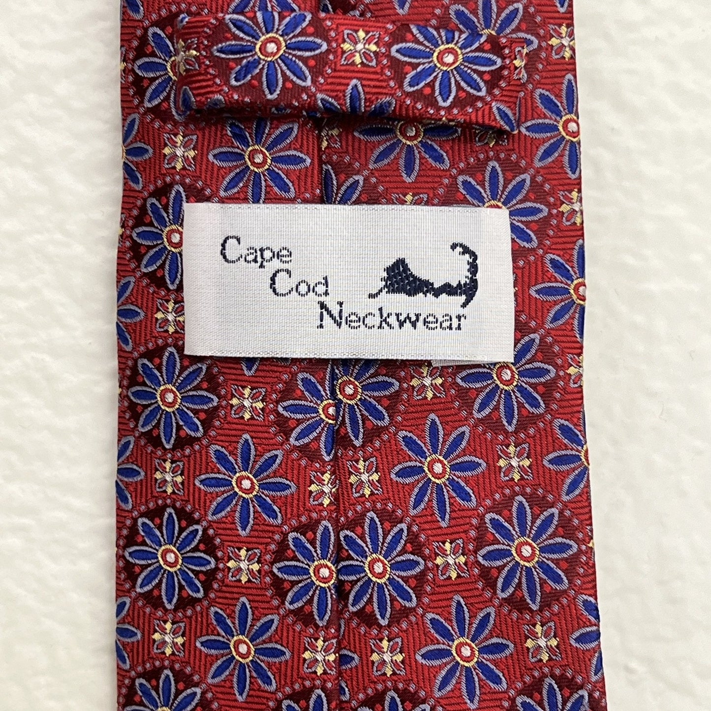 Cape Cod Neckwear Red Blue Floral Medallion All Over Print Preppy Necktie Tie
