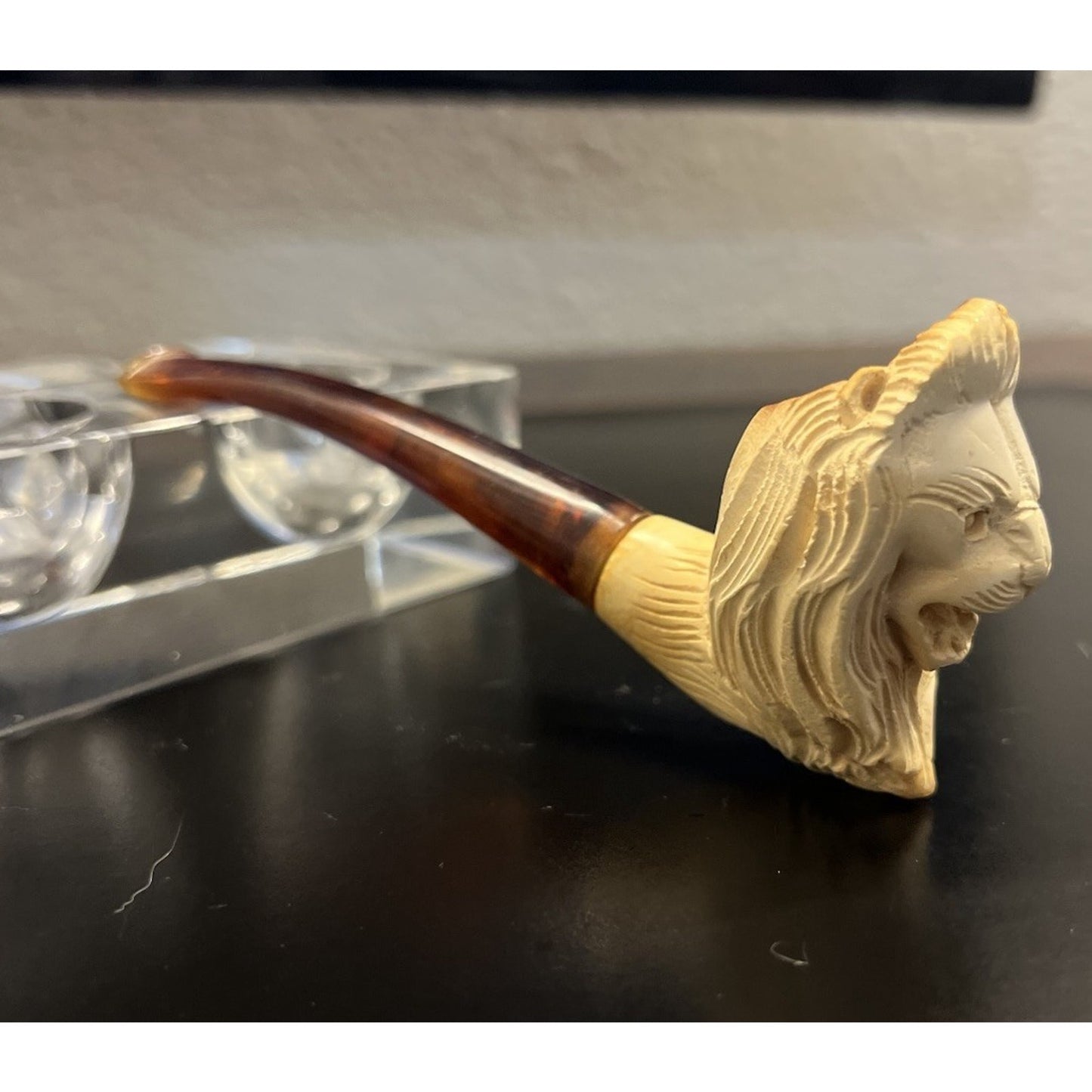 Vintage Meerschaum Hand Carved Lion Figurine Bent Billiard Estate Tobacco Pipe