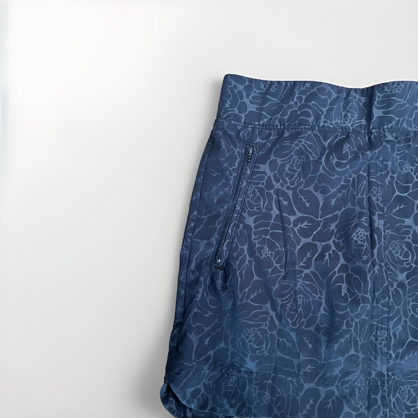 Orvis Womens XS Black Floral High Rise Pull- On Skort Athletic Pockets Elastic
