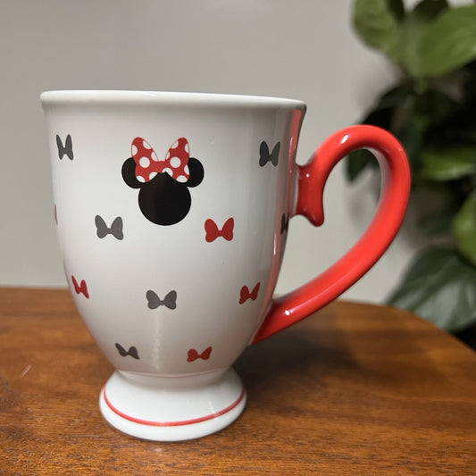 Disney Parks Minnie Mouse Bows Be Kind Be Sweet Be Minnie Mug Valentine’s Day