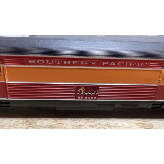 Vintage Bauchman Southern Pacific Daylight Smooth-Side Baggage Train Car