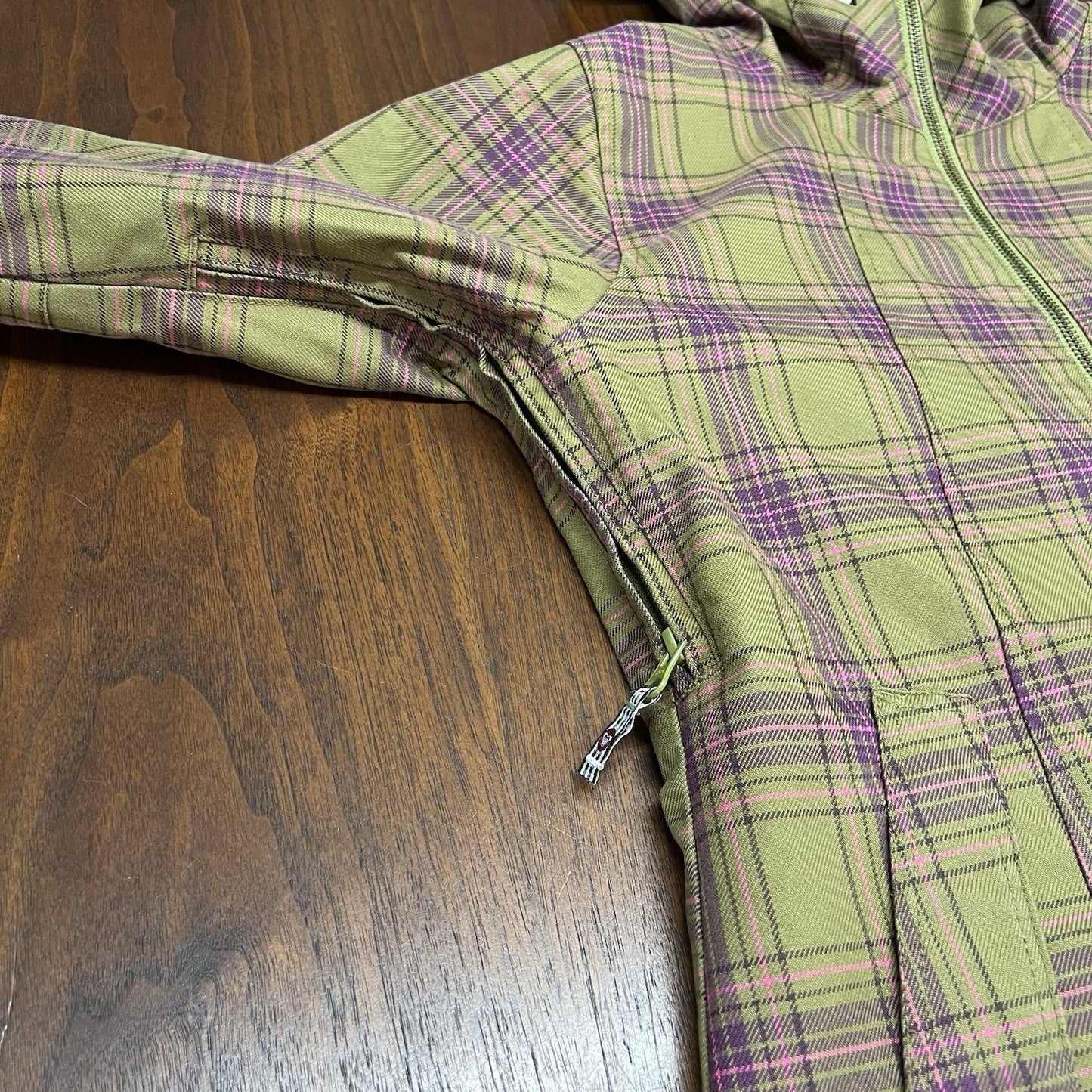 Roxy XS 5,000 Ski Snow Jacket Utility Coat Limited Edition Green Purple Plaid