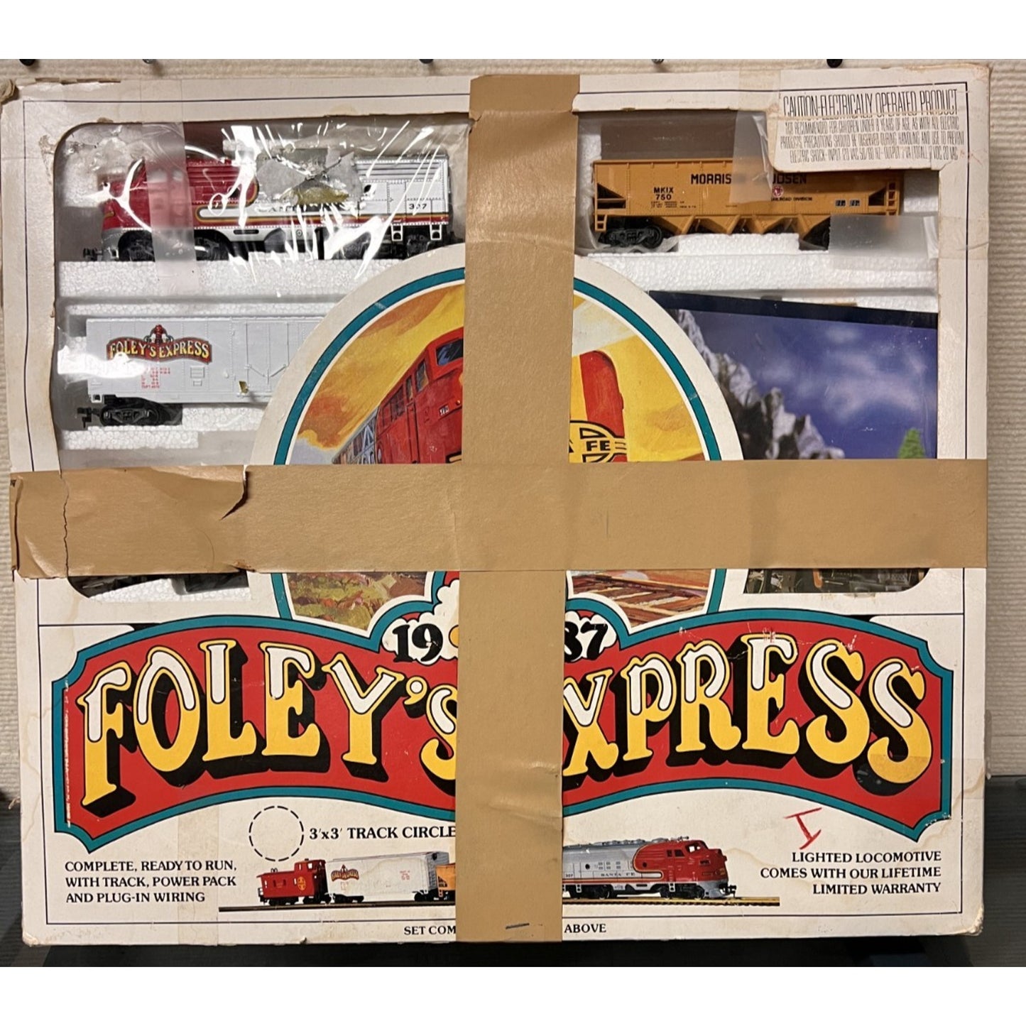 Vintage Bachmann Foley’s Express Lighted Diesel Locomotive HO Train & Track Set