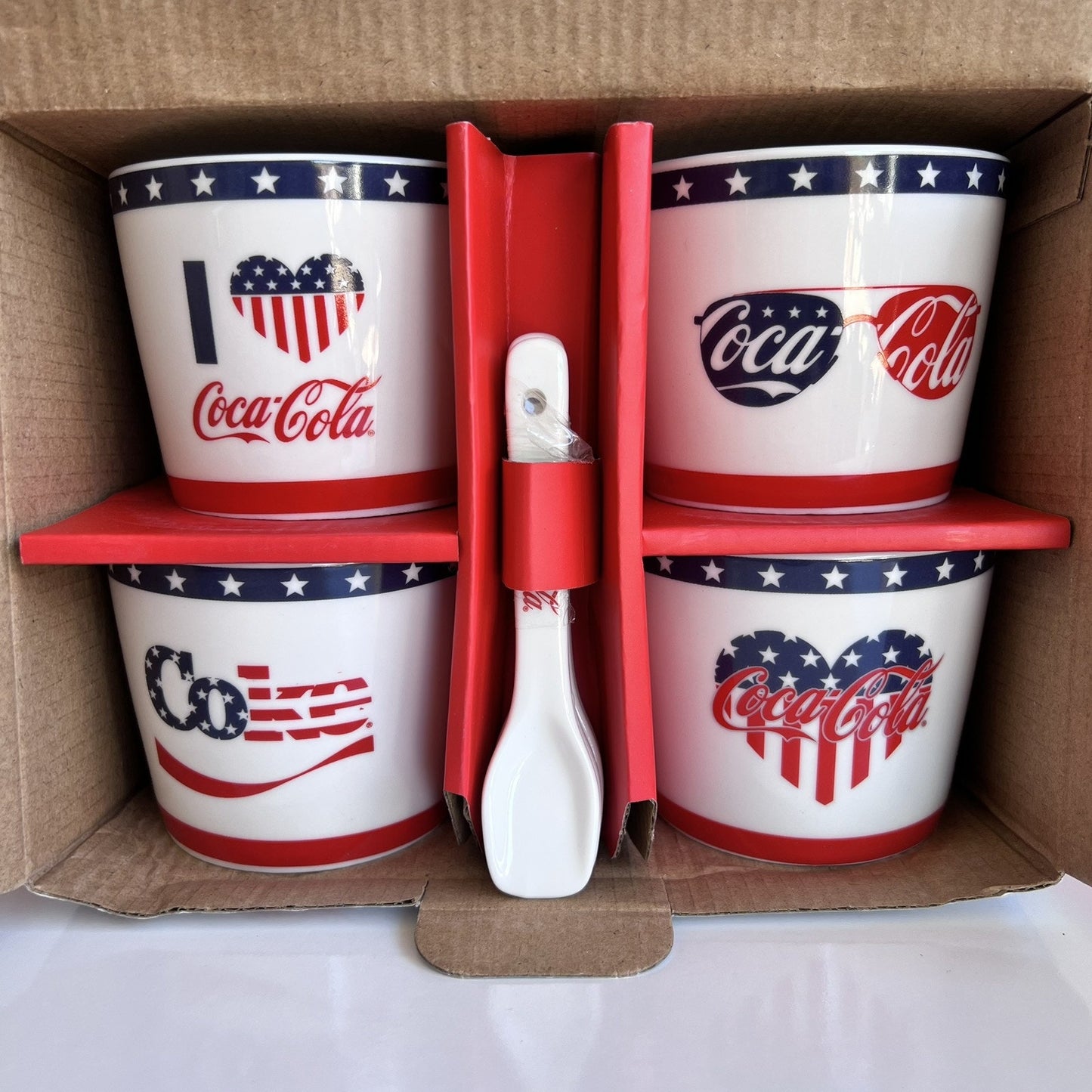 NEW Coca Cola Set of 4 Ice Cream Sundae Cup Bowl & Spoon Collector Gift American