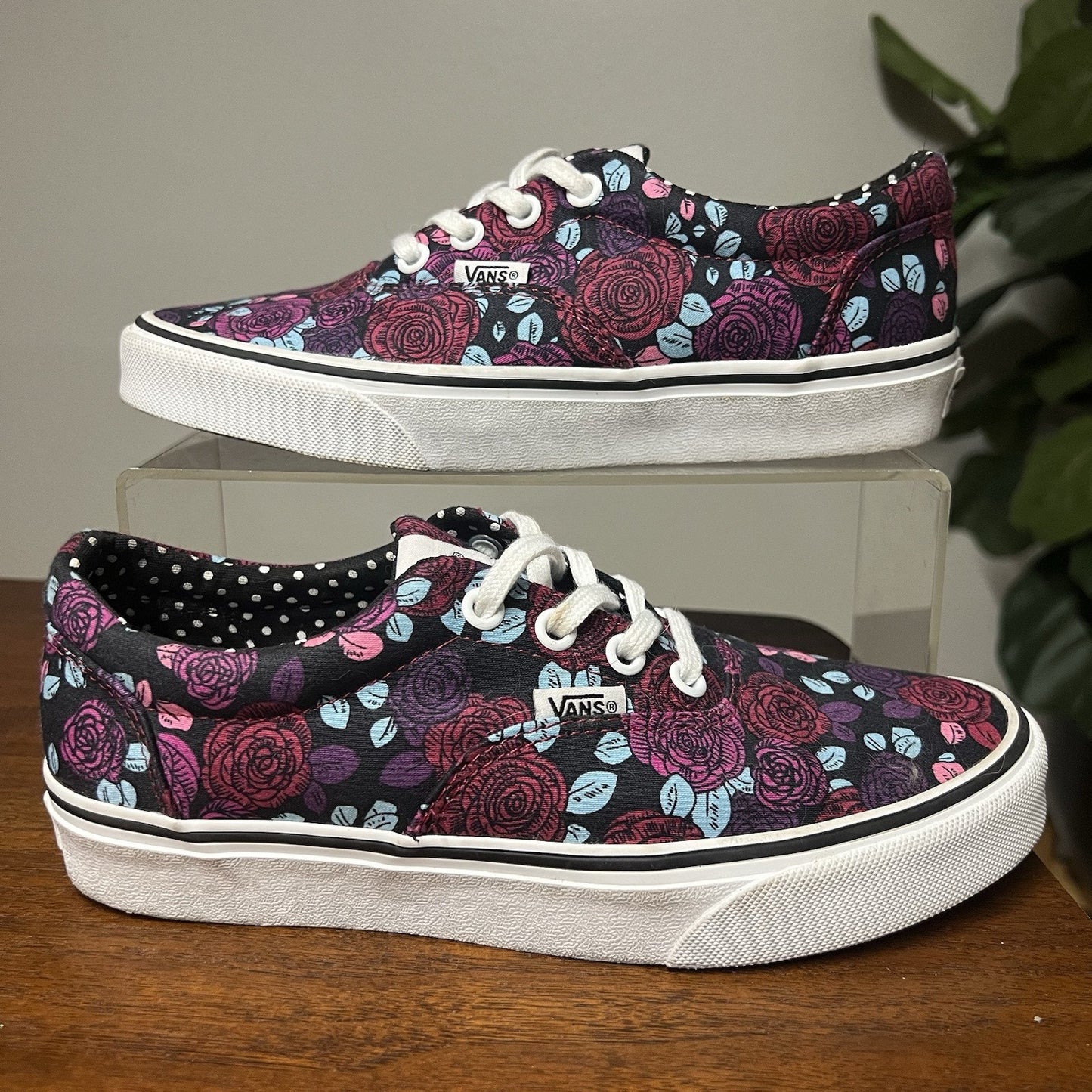 Vans Women's (6) Doheny Romantic Floral Gold Girly Skate Low Top Shoes
