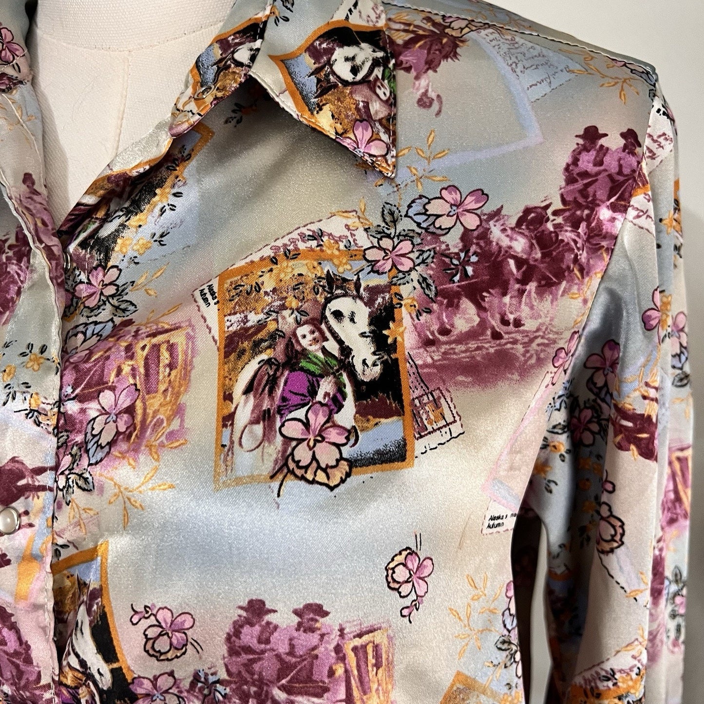 Vintage Wrangler Silky Pearl Snap Women’s Western Long Sleeve Button Up Cowgirl