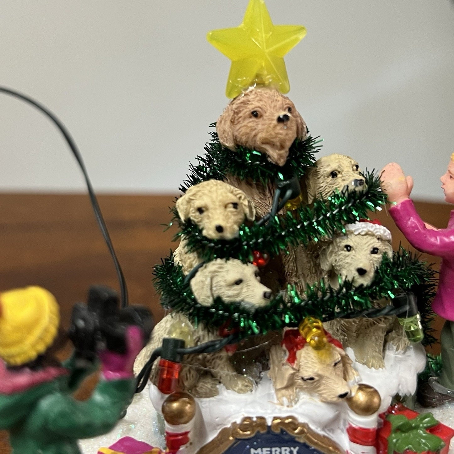 St Nicholas Square Village "HOLIDAY PET PORTRAIT" ‘25 Christmas Dogs Illuminated