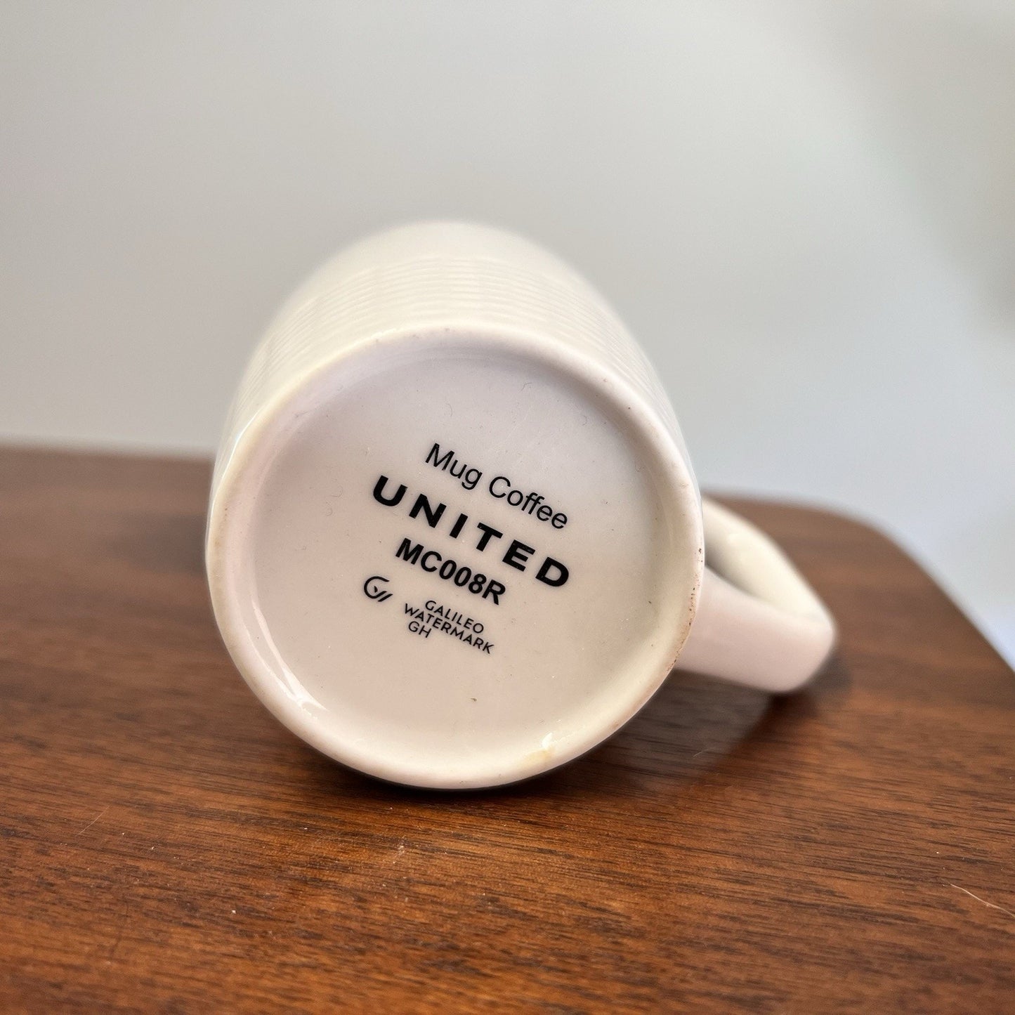 4 United Airlines Basketweave Galileo Watermark White Mug Retro Travel Cafe Mod