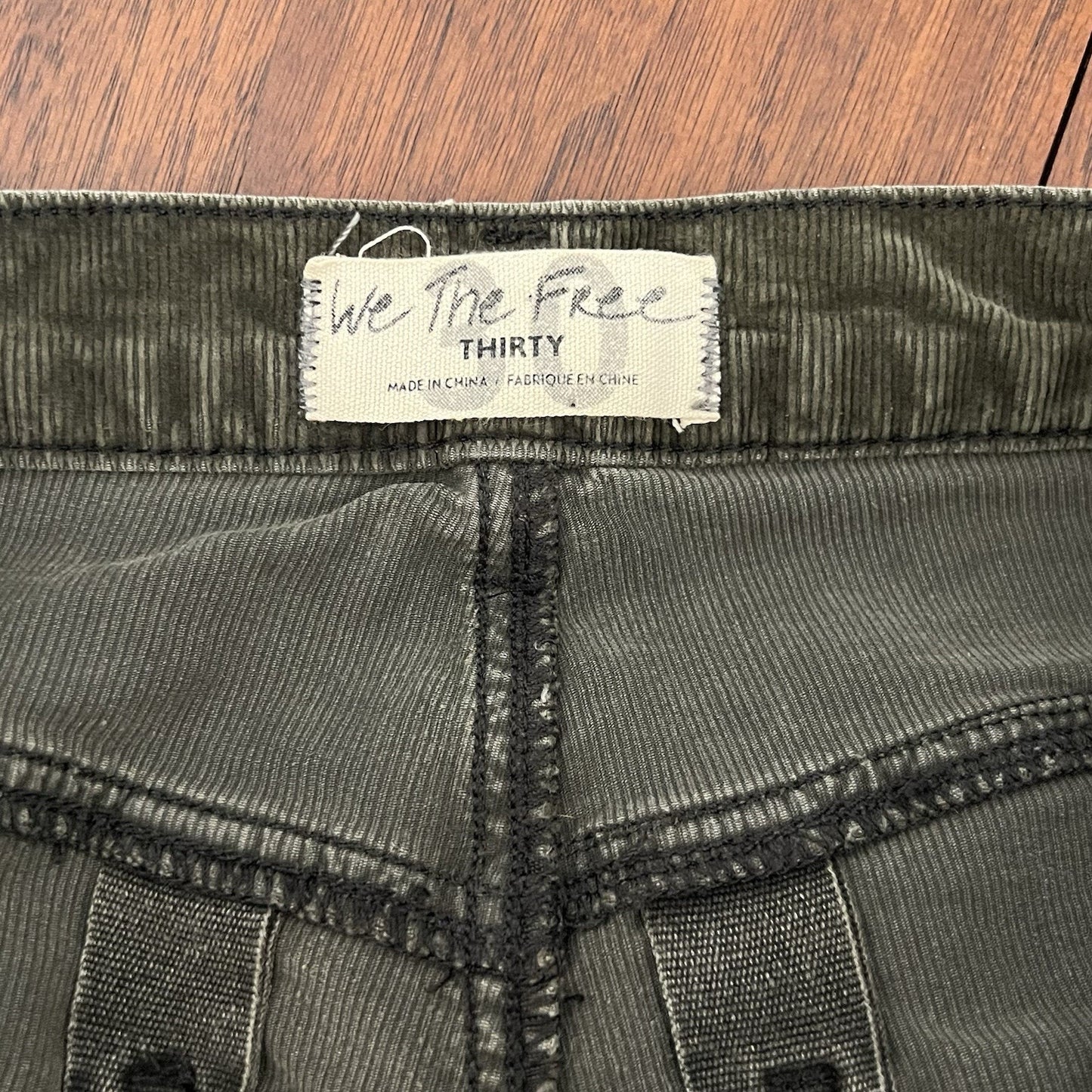 We The Free Free People Corduroy Button-Fly Green Stretch Skinny Jean Pant Retro