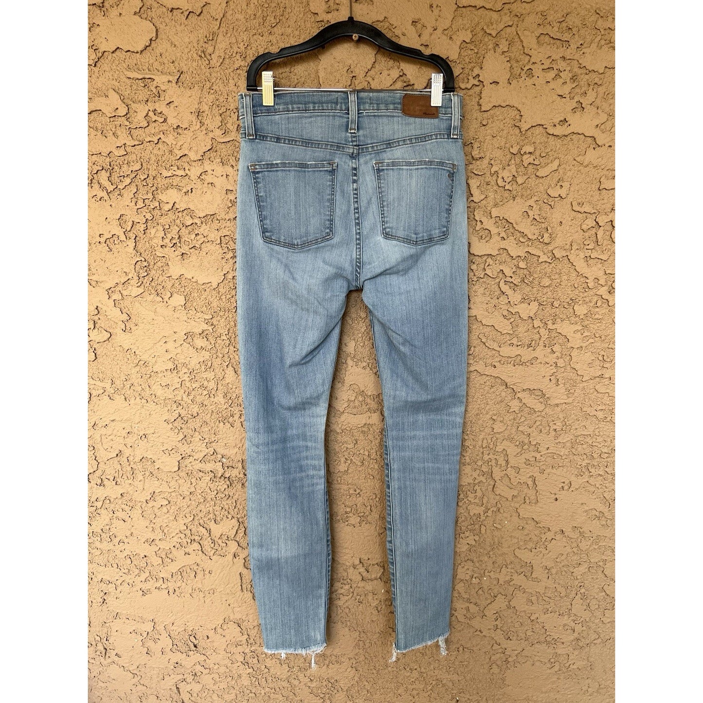 Madewell 9" High-Rise 25” Skinny Jean (27) Ontario Light Wash Distressed Raw Hem