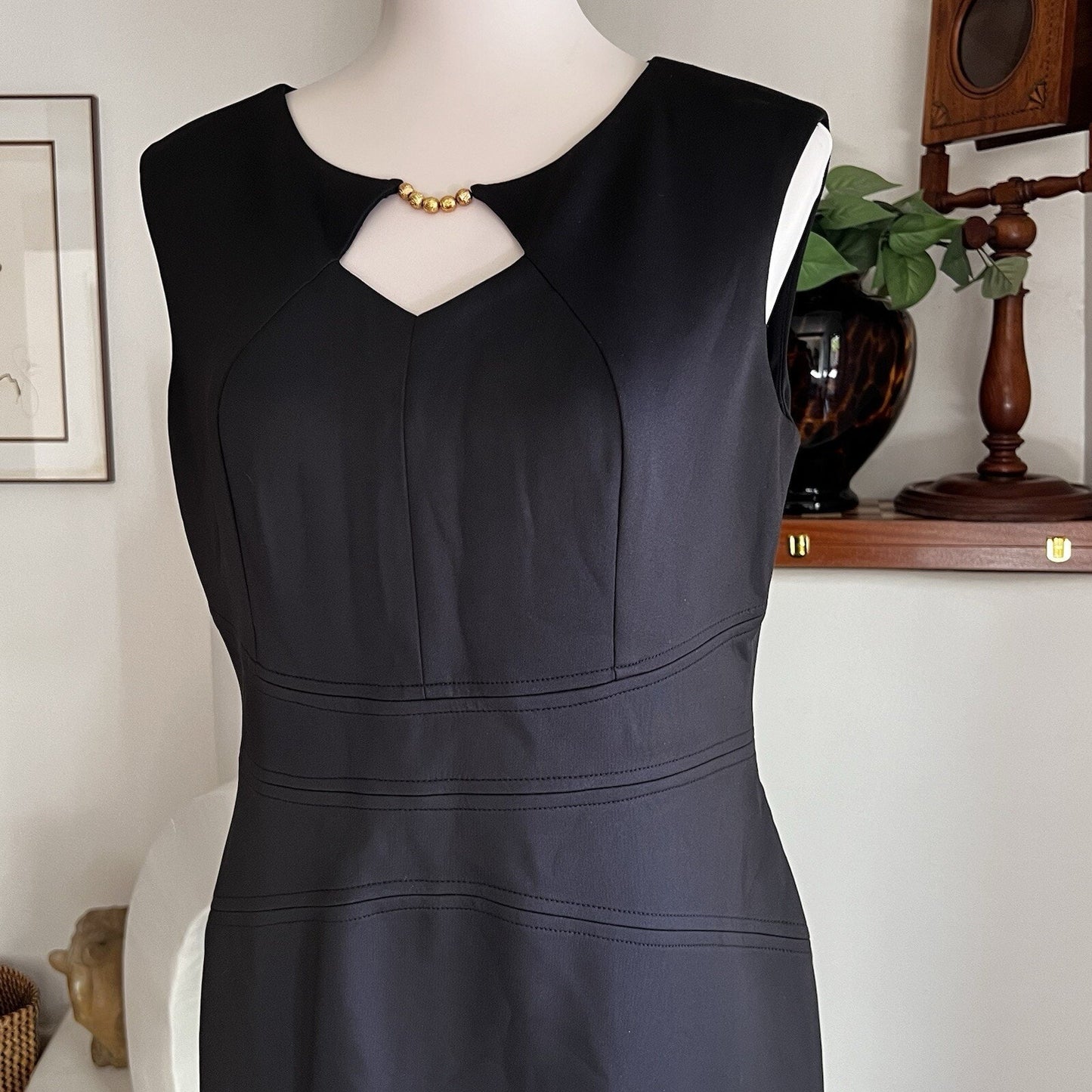 Ellen Tracy Sz 10 Black W/ Gold Holiday Party Elegant Classy Cocktail Dress MOB