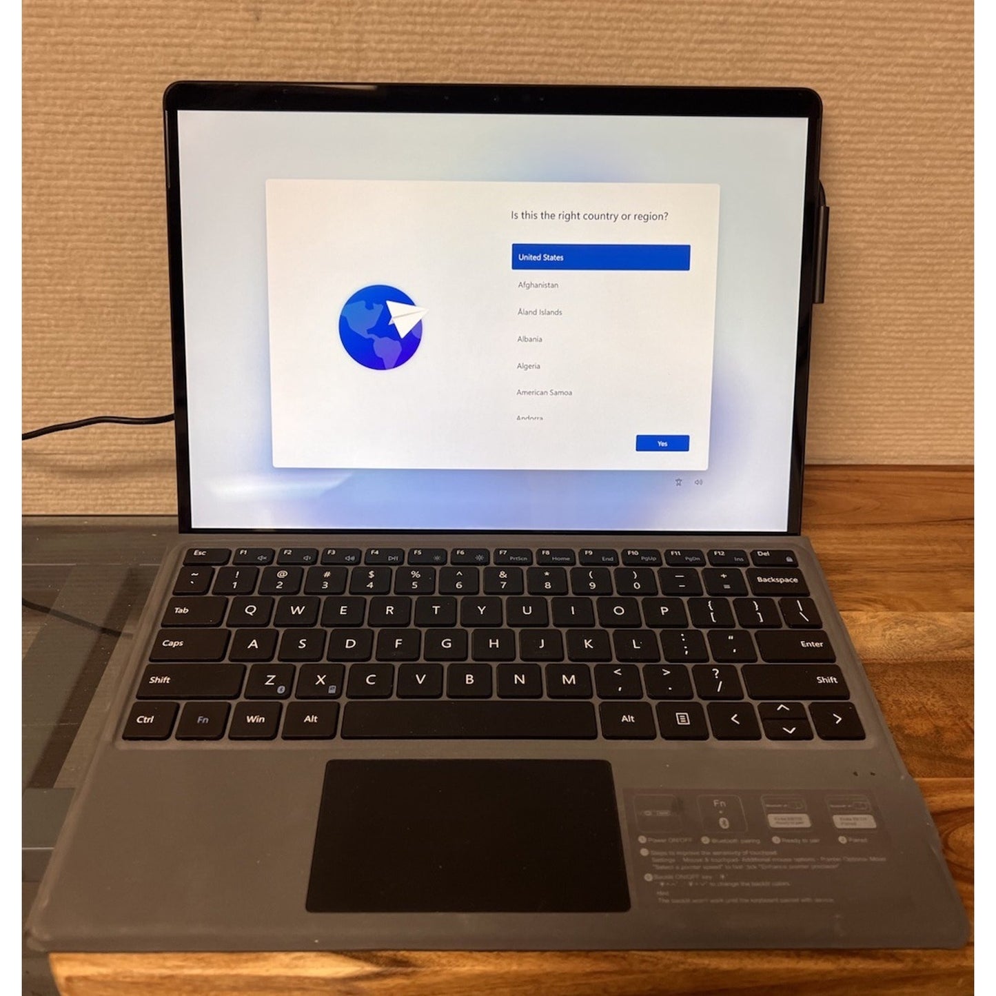 Microsoft Surface Pro X (Model 1876) w/ Finie Keyboard & Charging Block 128 G