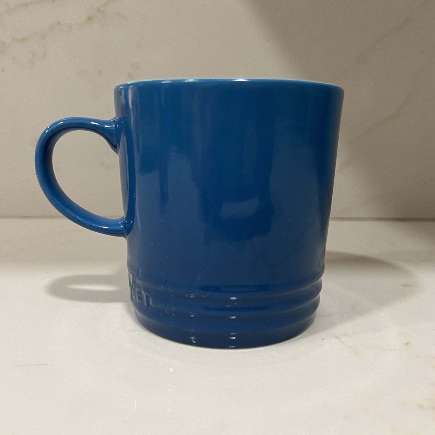 Le Creuset London Coffee Mug 12 oz Marseille Blue Ombré Stoneware 3.5” Tall